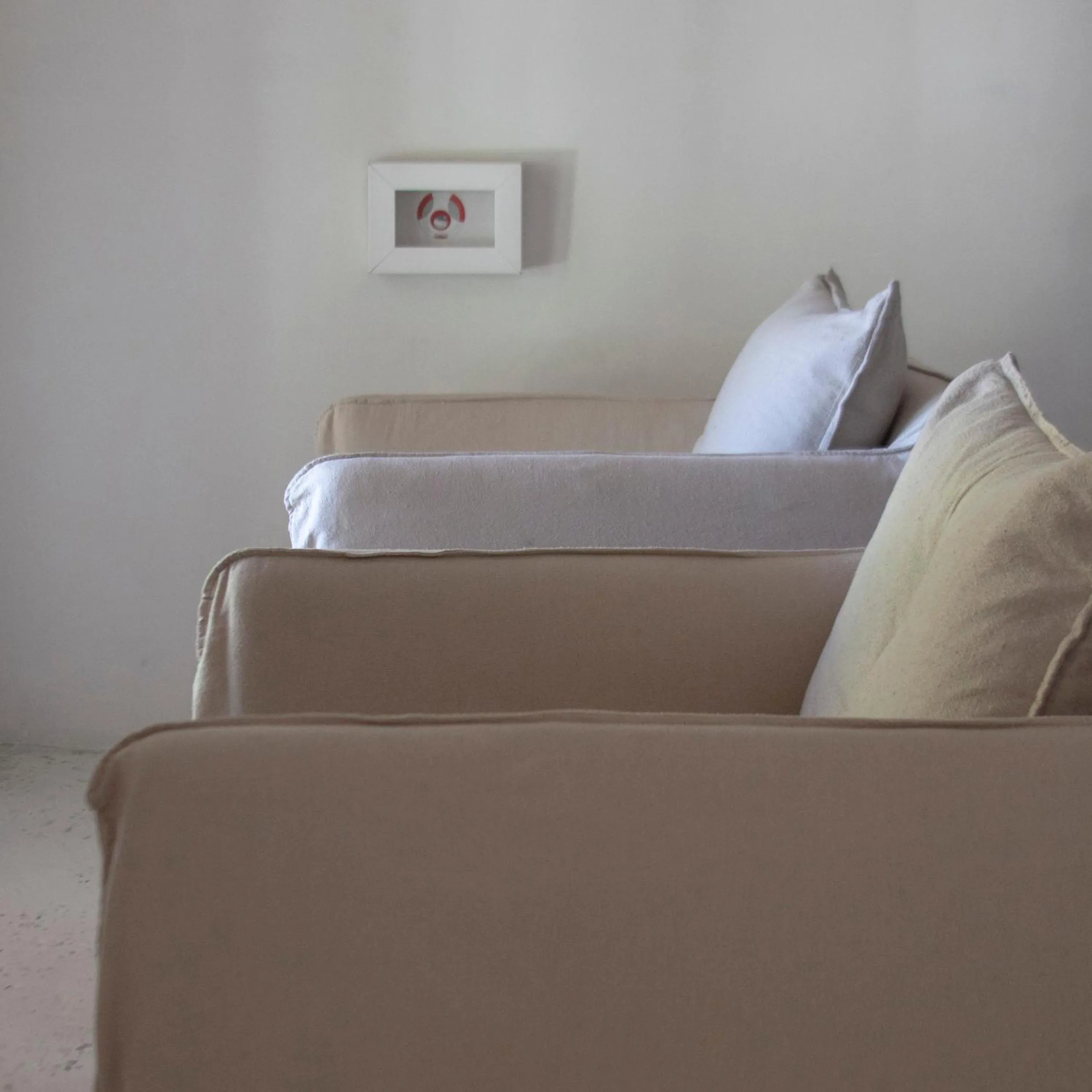 Decorative detail, Bed in Ser Casasandra Boutique Hotel