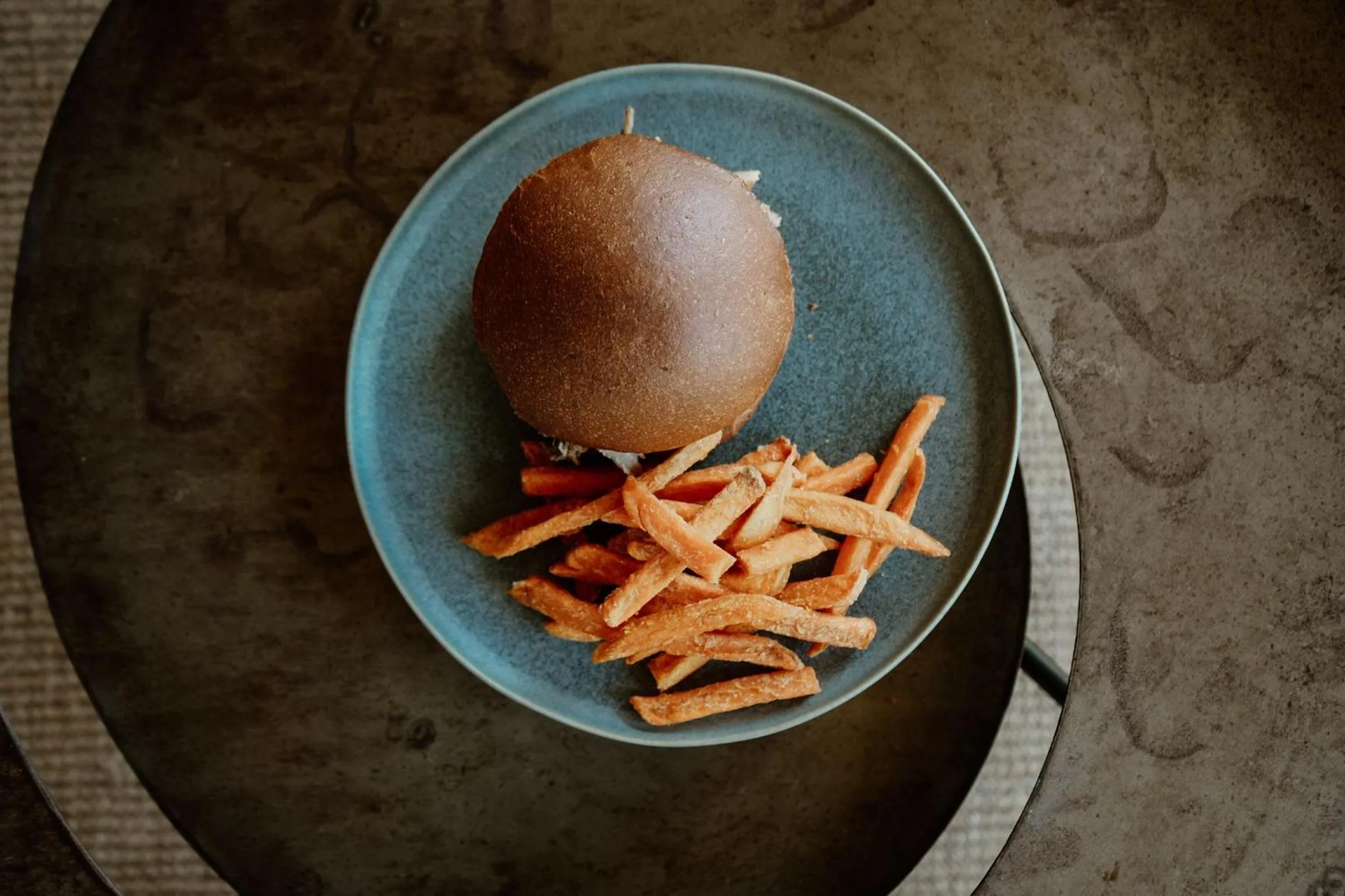 Restaurant/places to eat in Ser Casasandra Boutique Hotel