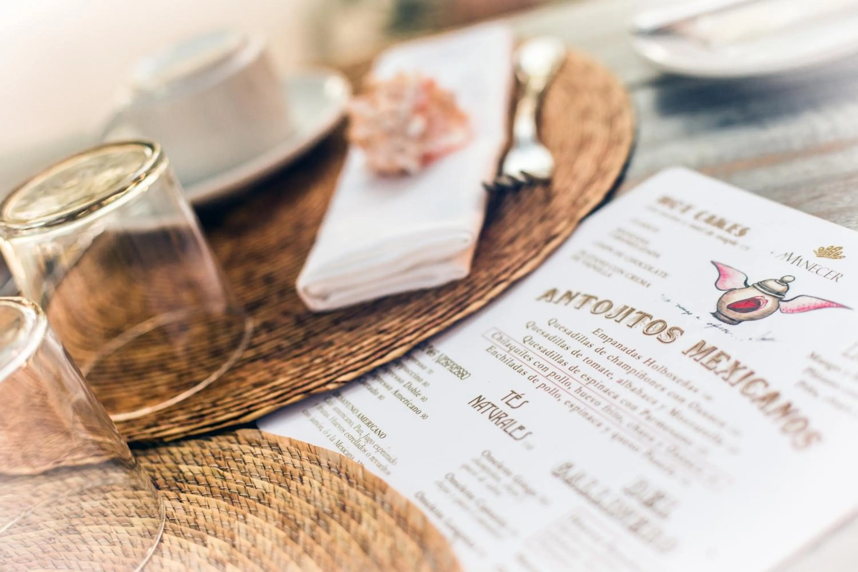 Restaurant/places to eat in Ser Casasandra Boutique Hotel