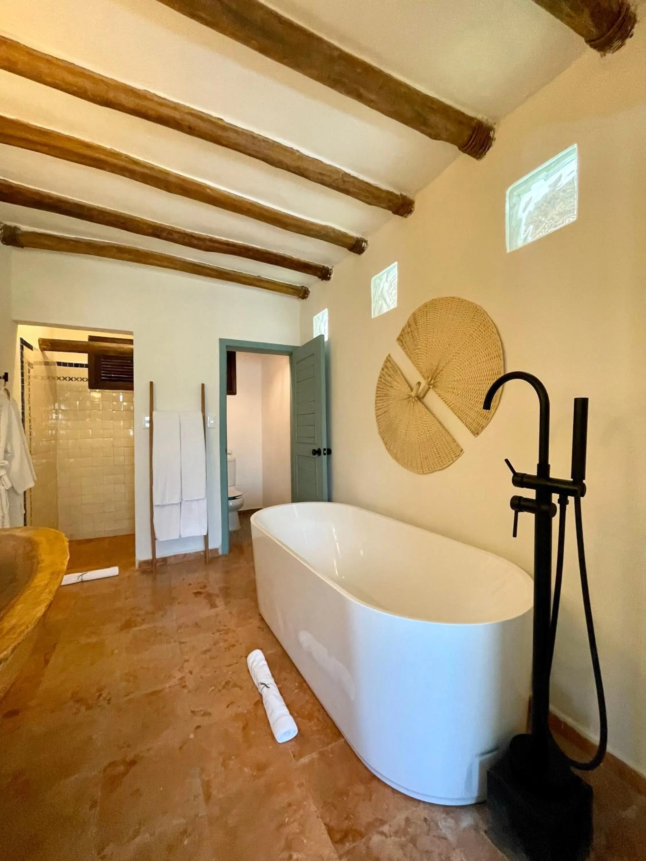 Bathroom in Ser Casasandra Boutique Hotel