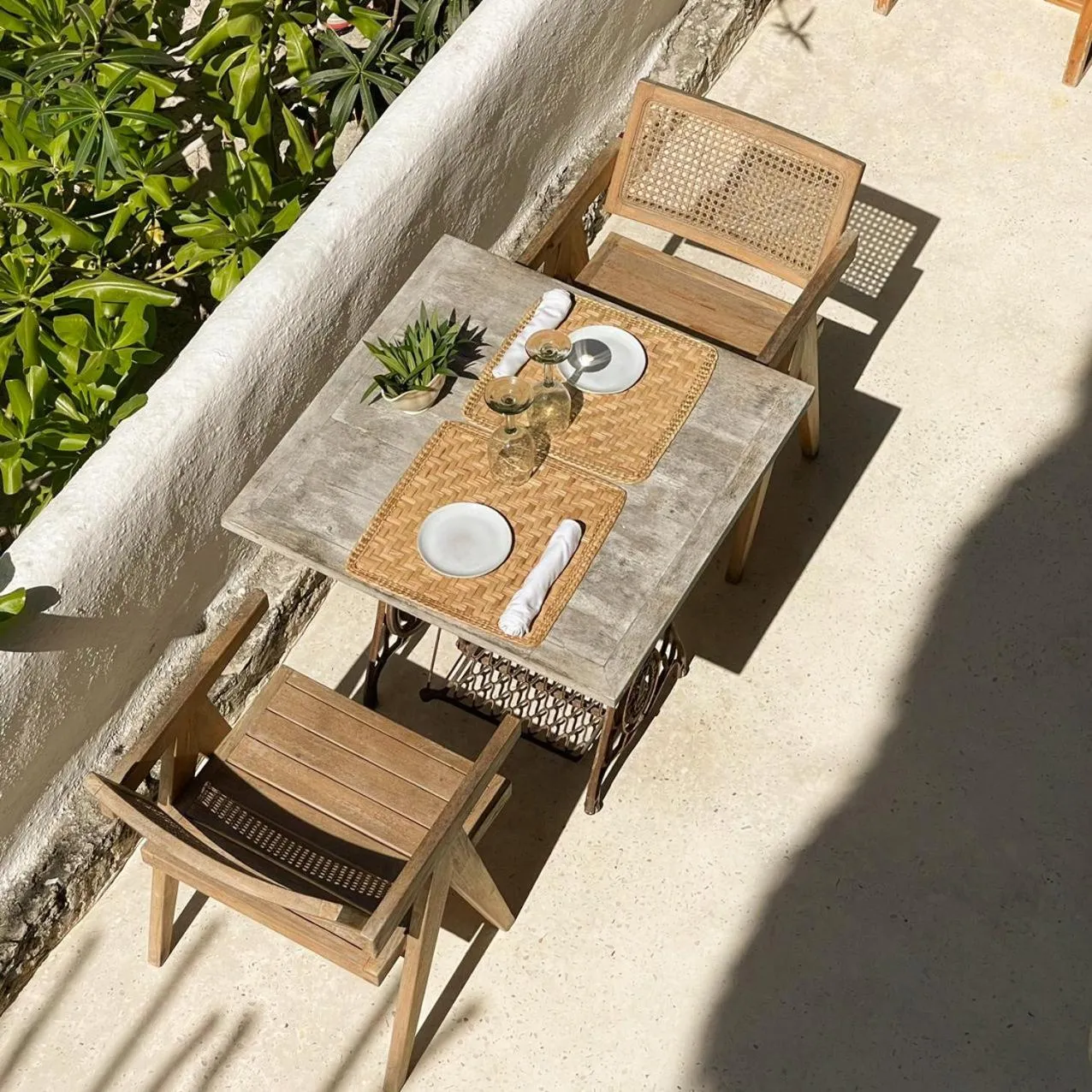 Restaurant/places to eat in Ser Casasandra Boutique Hotel