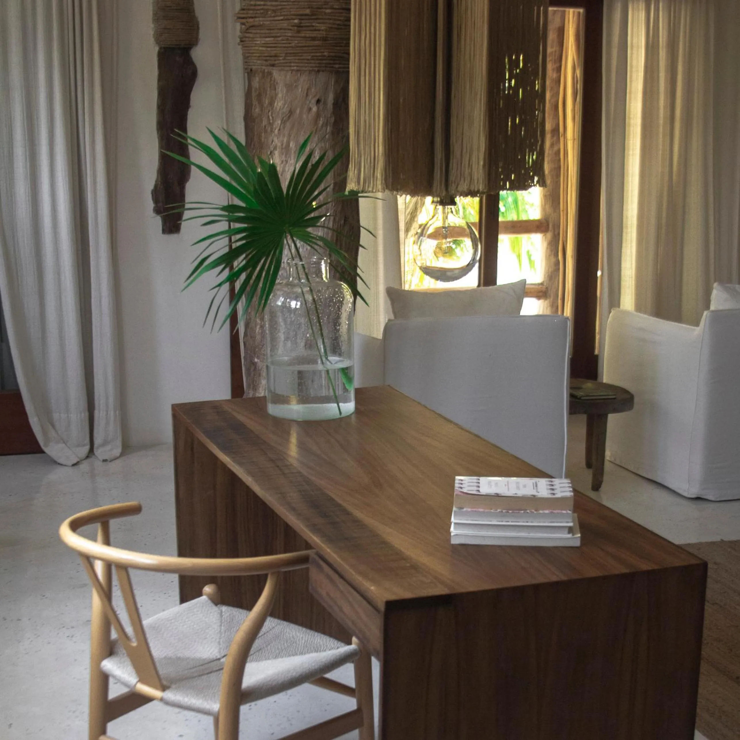 Seating area in Ser Casasandra Boutique Hotel
