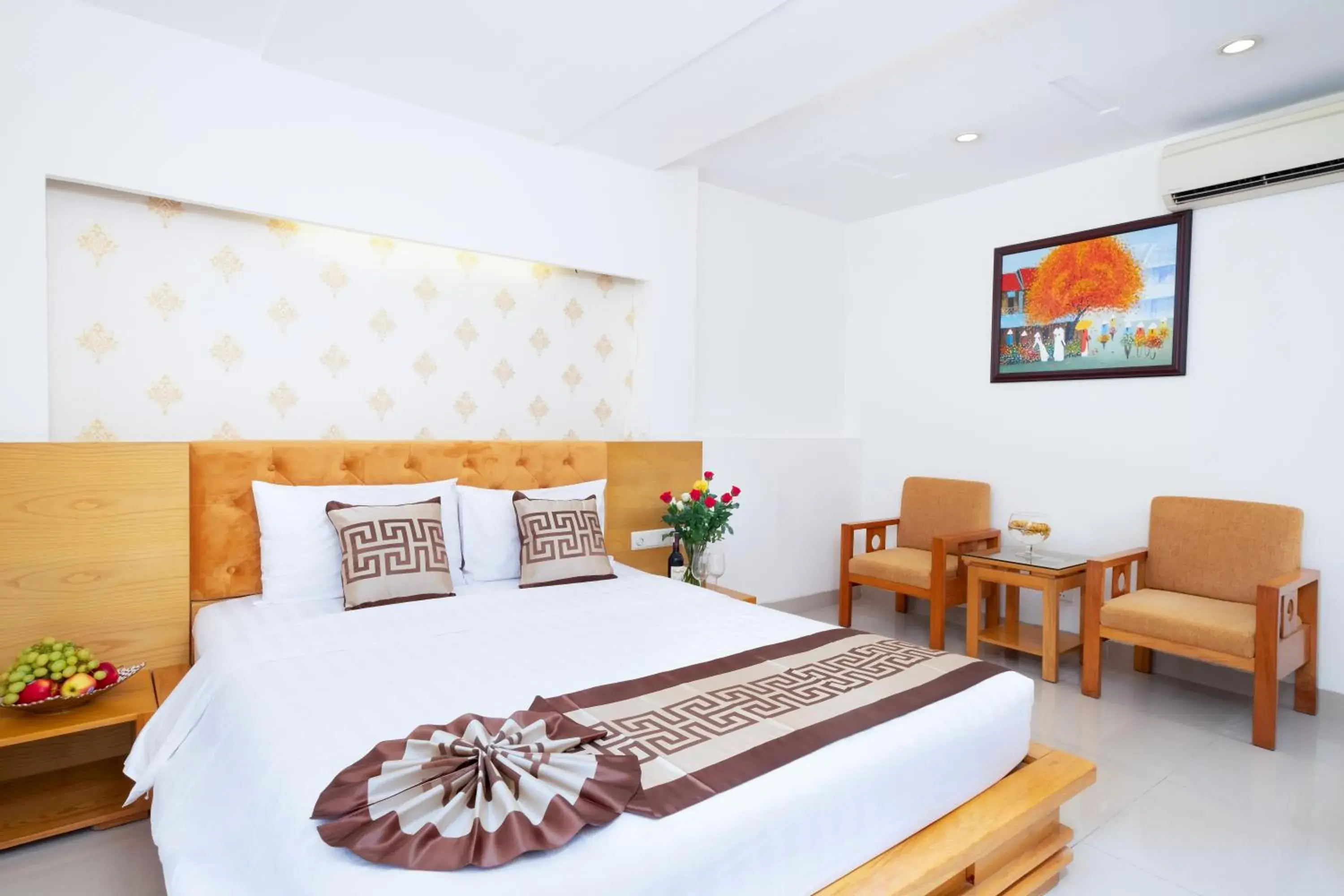 Superior Double or Twin Room in Gia Huy Hotel Superior Double or Twin Room in Gia Huy Hotel