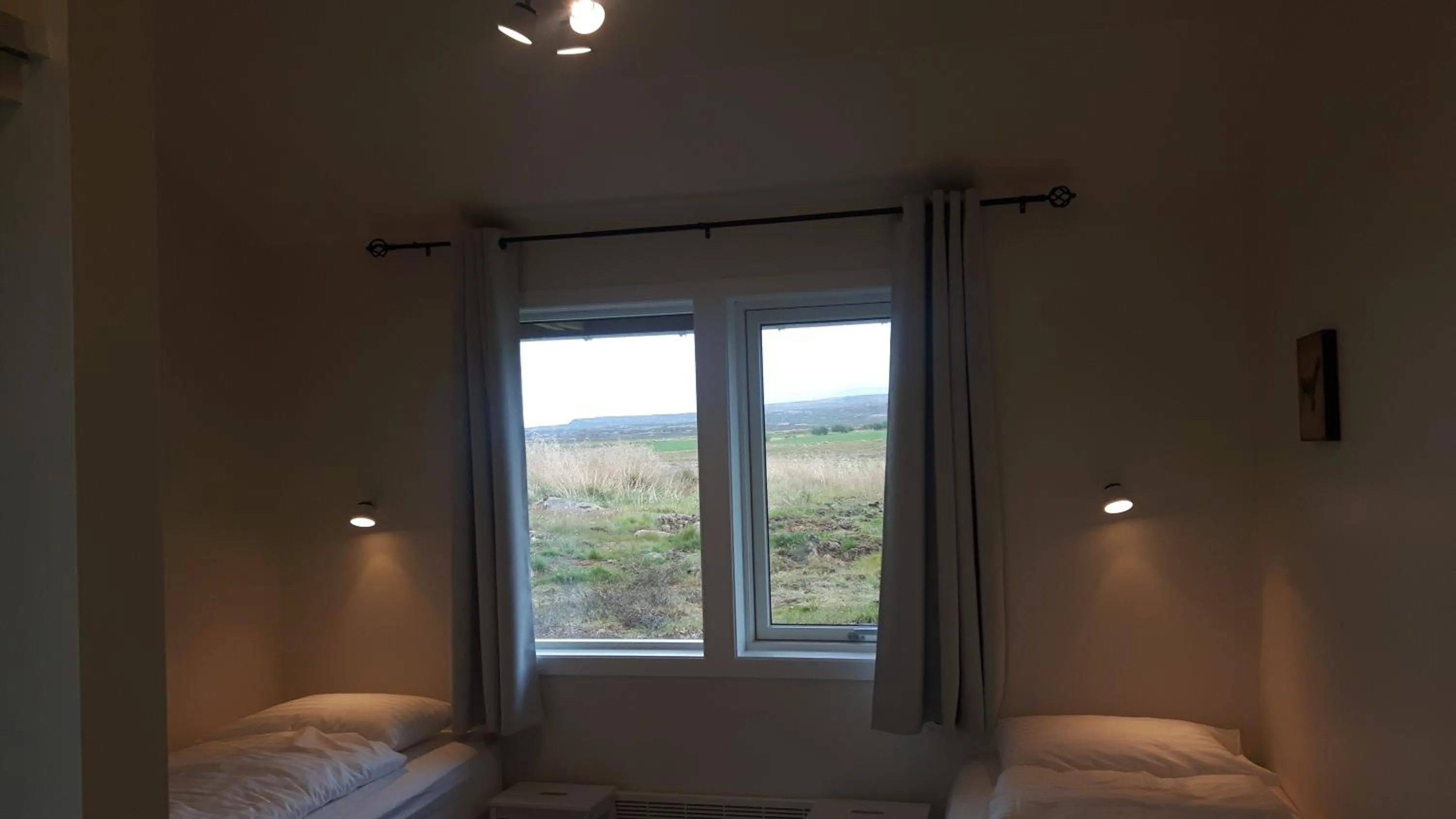 Mountain view, Bed in Hjartarstaðir Guesthouse