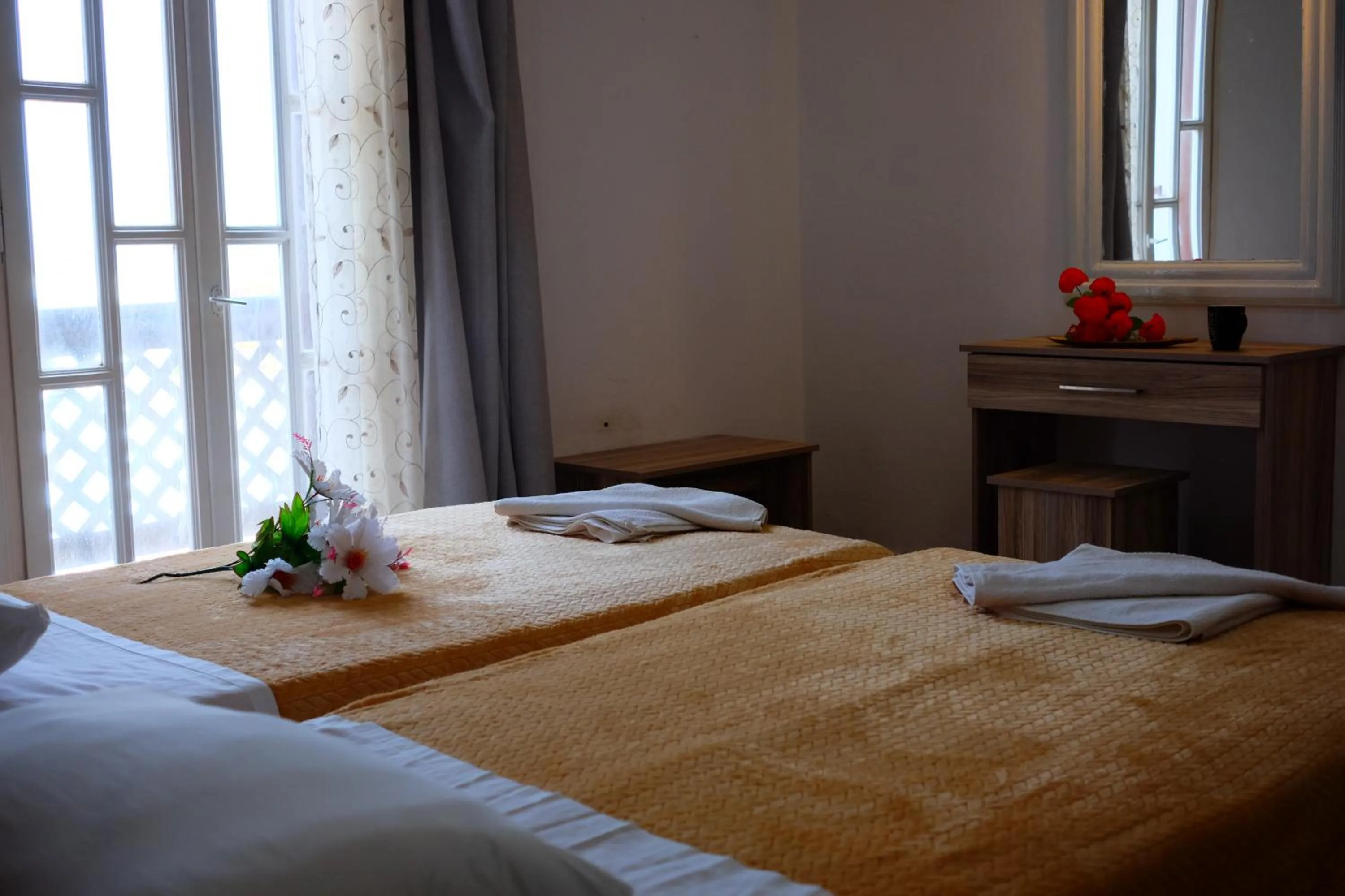 Bedroom, Bed in Sweet Heart Studios