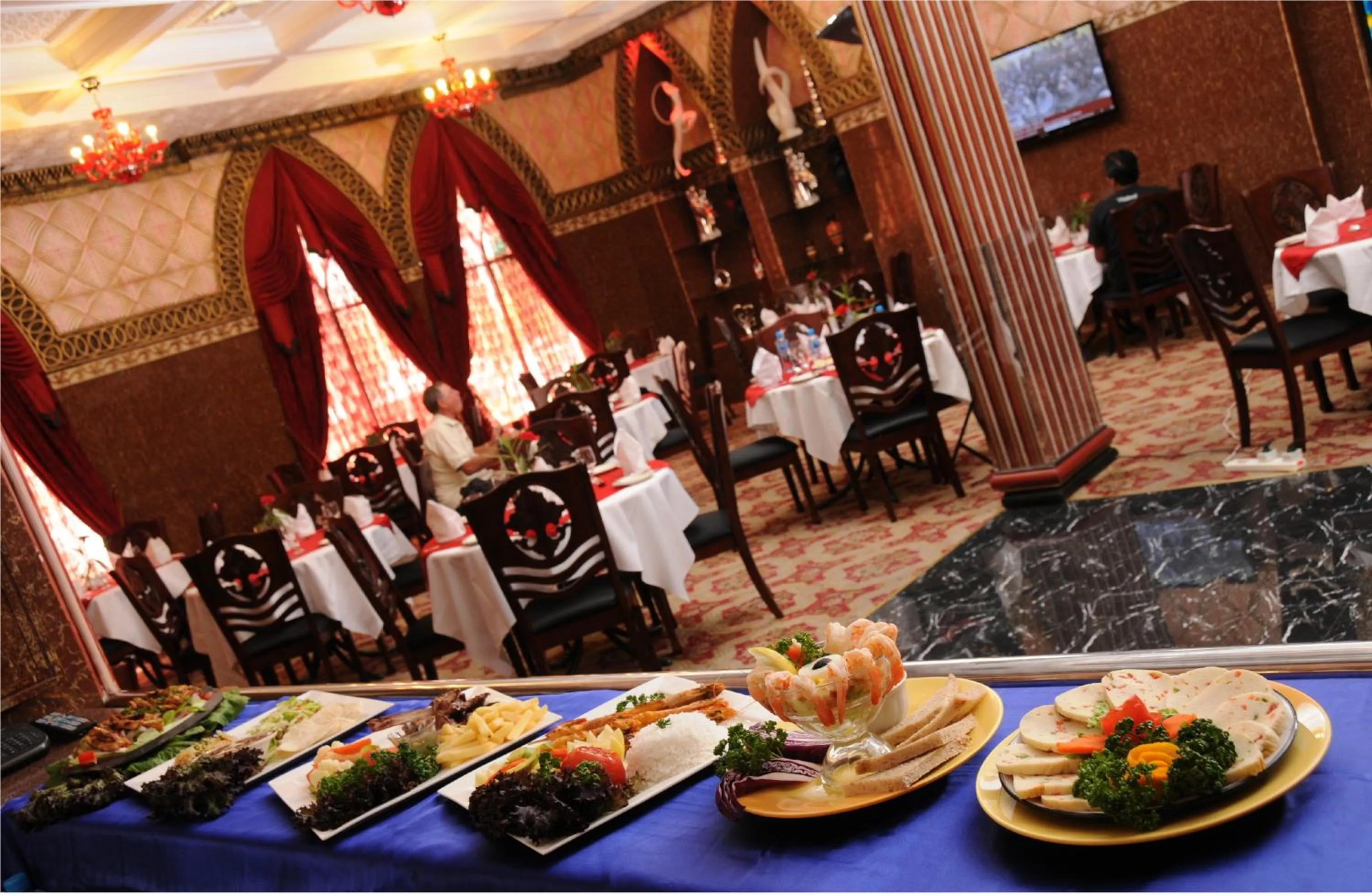 Lunch in Gulf Gate Hotel