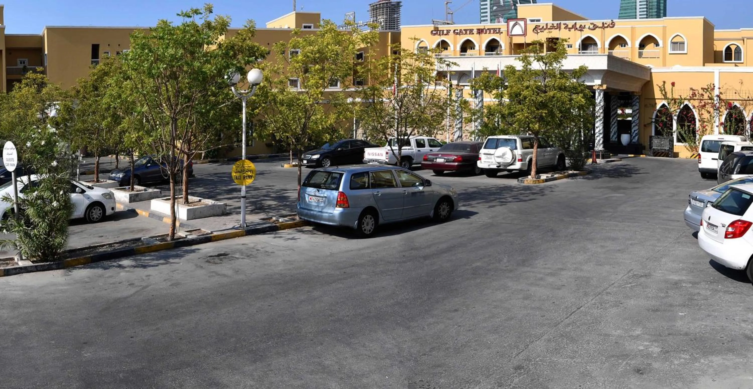 Area and facilities in Gulf Gate Hotel