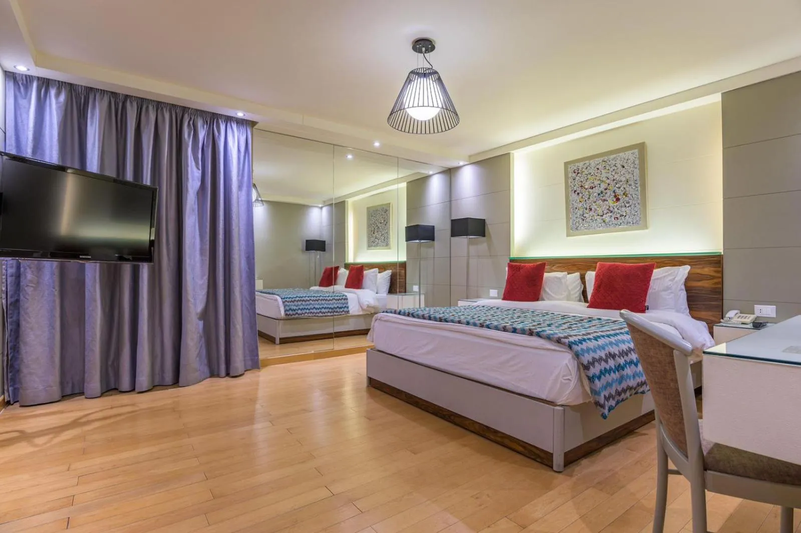 Bedroom, Bed in Lahoya Suites