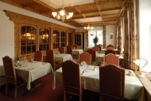 Restaurant/places to eat in Hotel Churfirsten