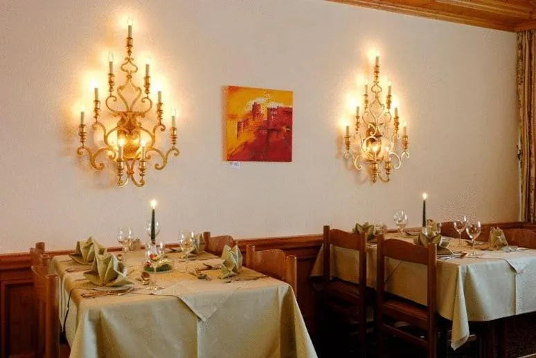 Restaurant/places to eat in Hotel Churfirsten