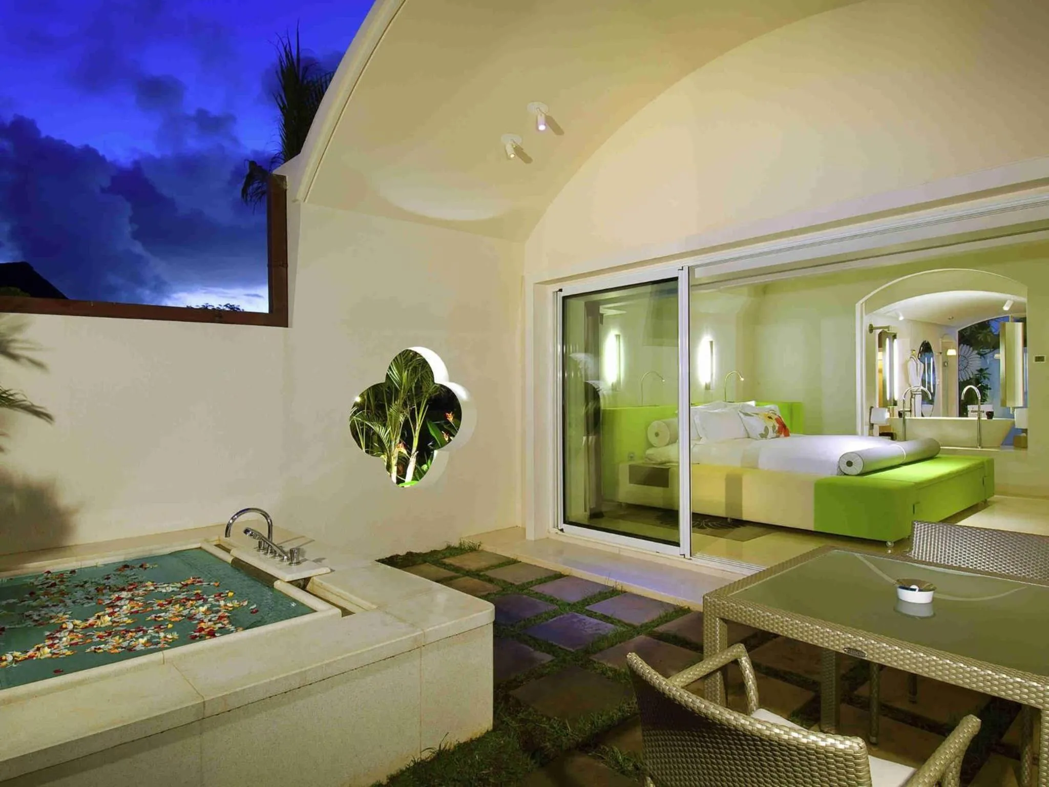 Bedroom, Bed in SO/ Sofitel Mauritius