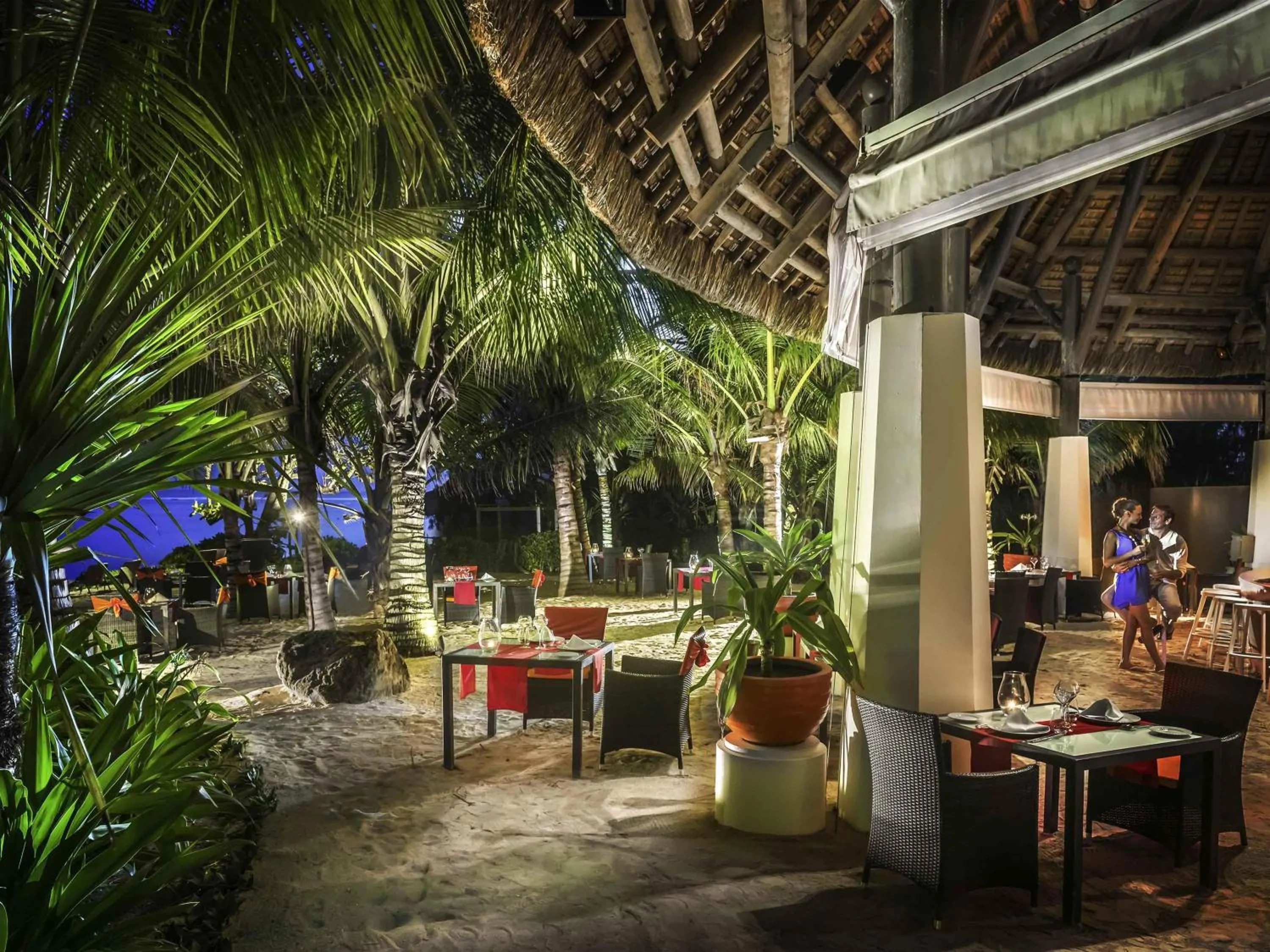 Restaurant/places to eat in SO/ Sofitel Mauritius
