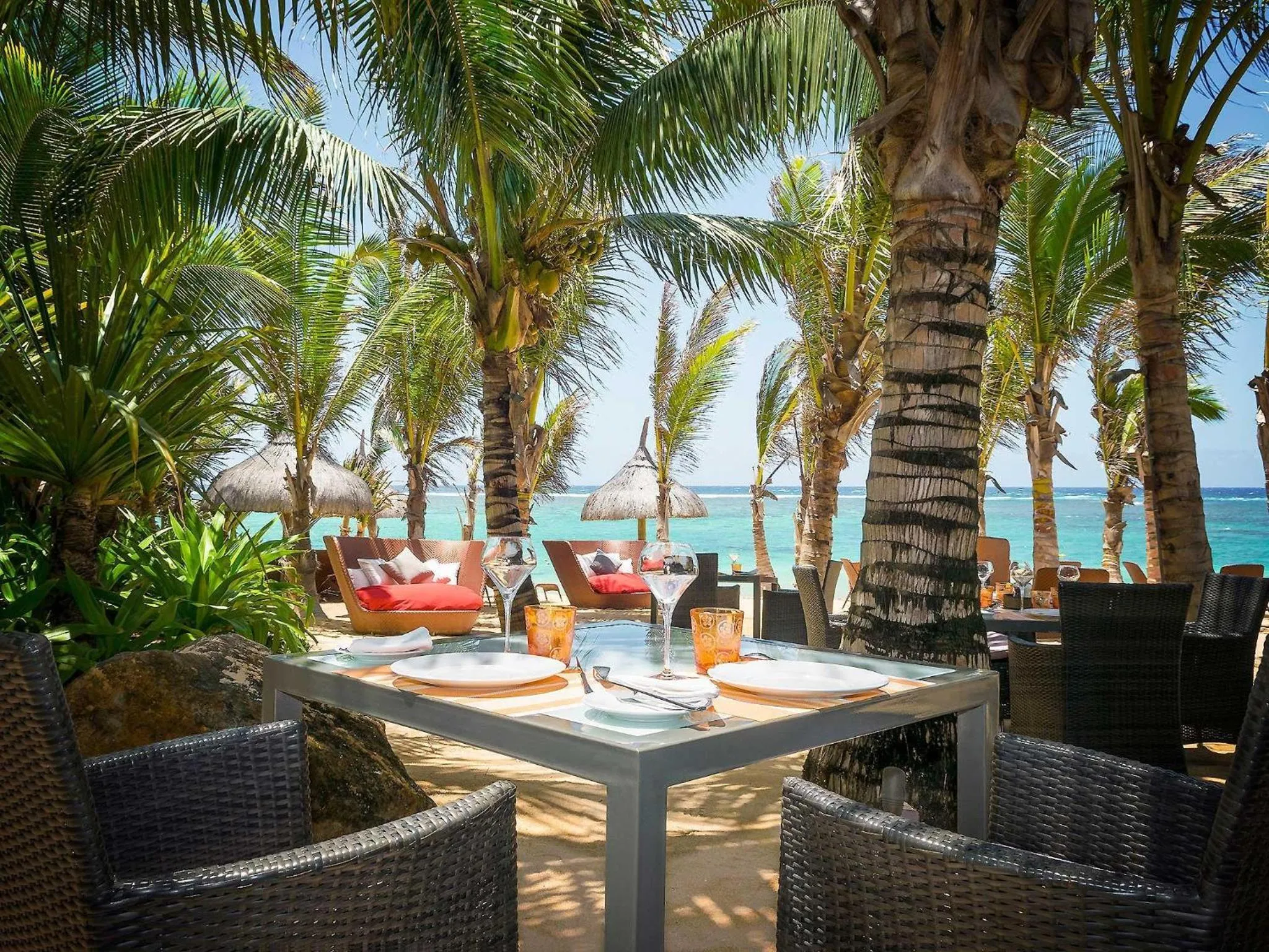 Restaurant/places to eat in SO/ Sofitel Mauritius