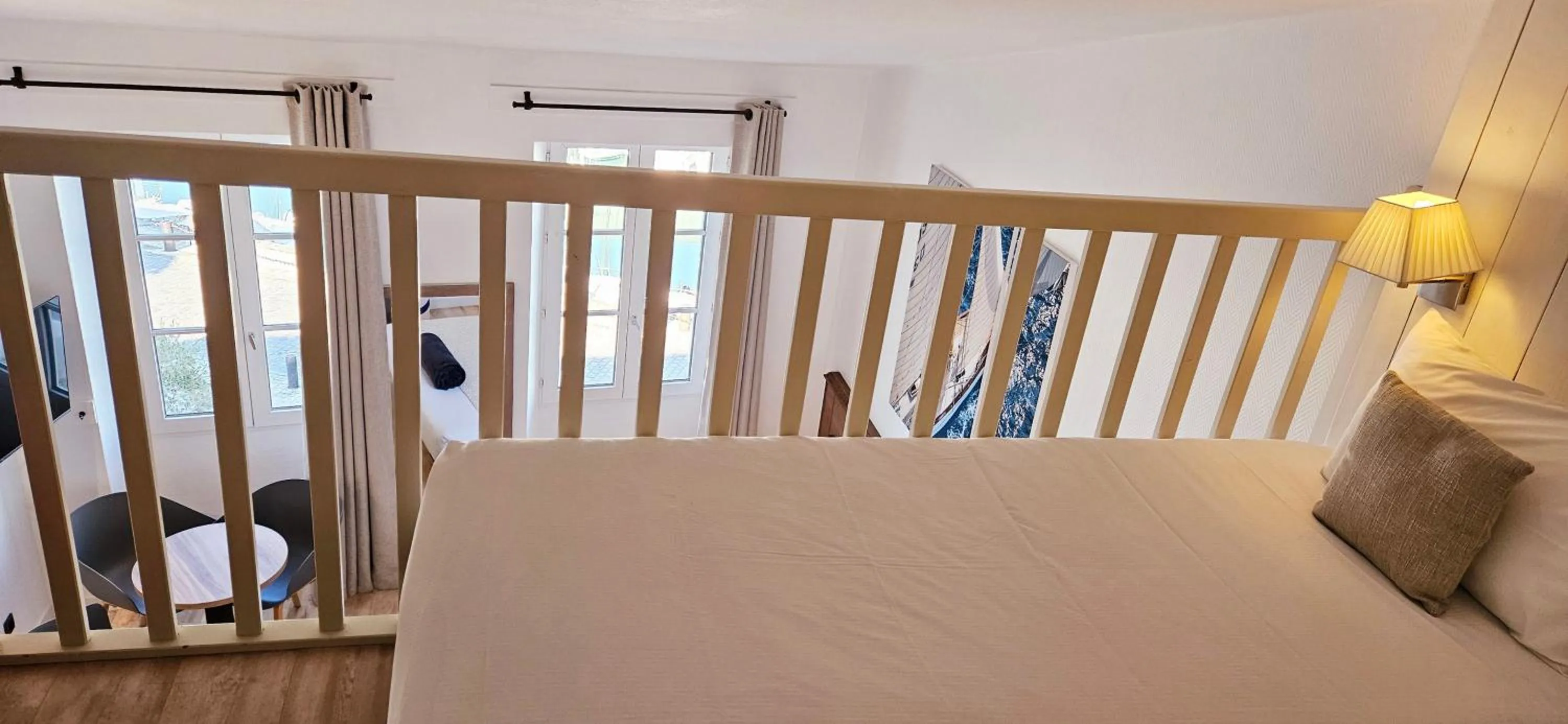 Bed in Hôtel du Port