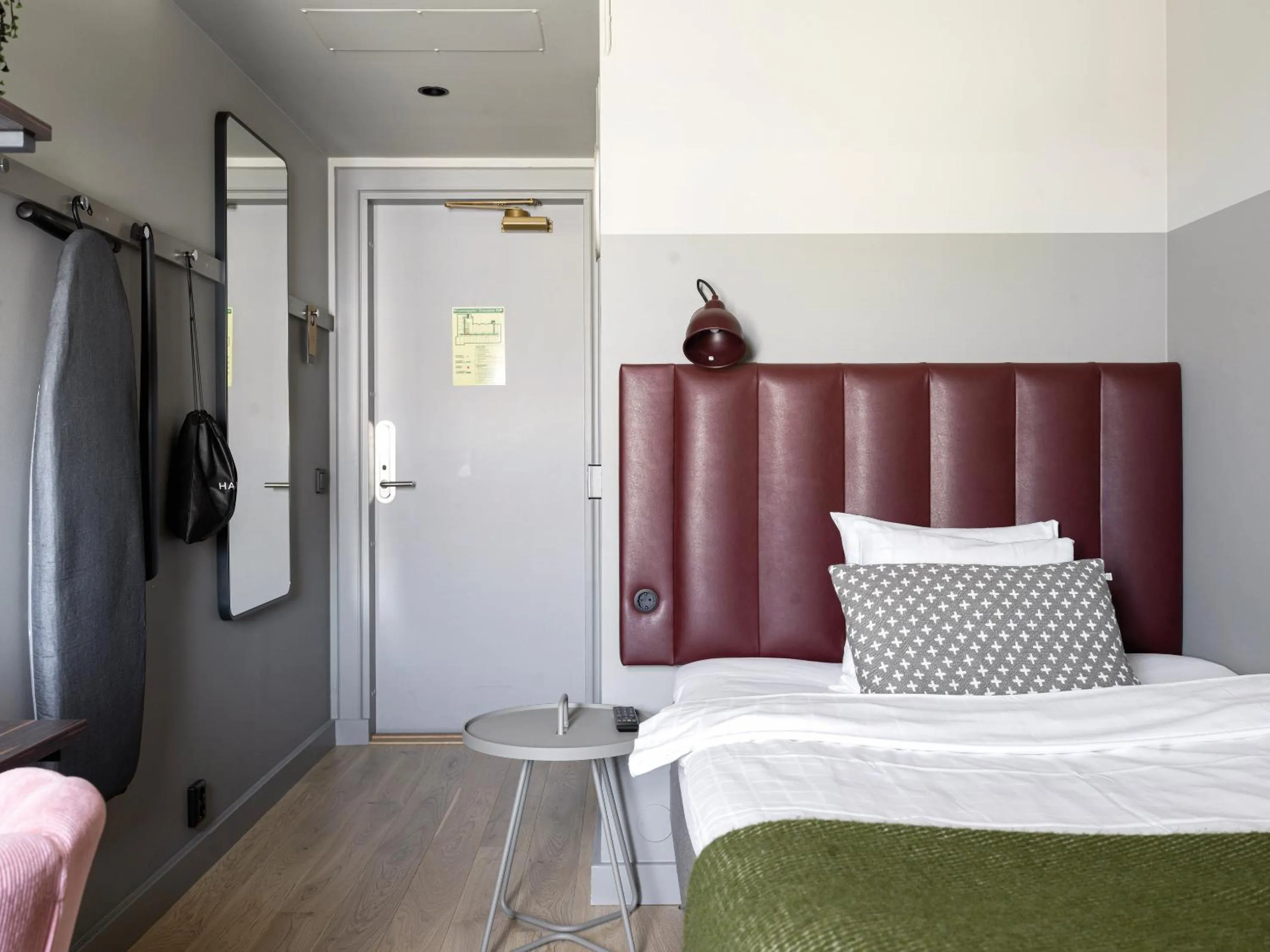 Bed in Elite City Hotel, Örebro