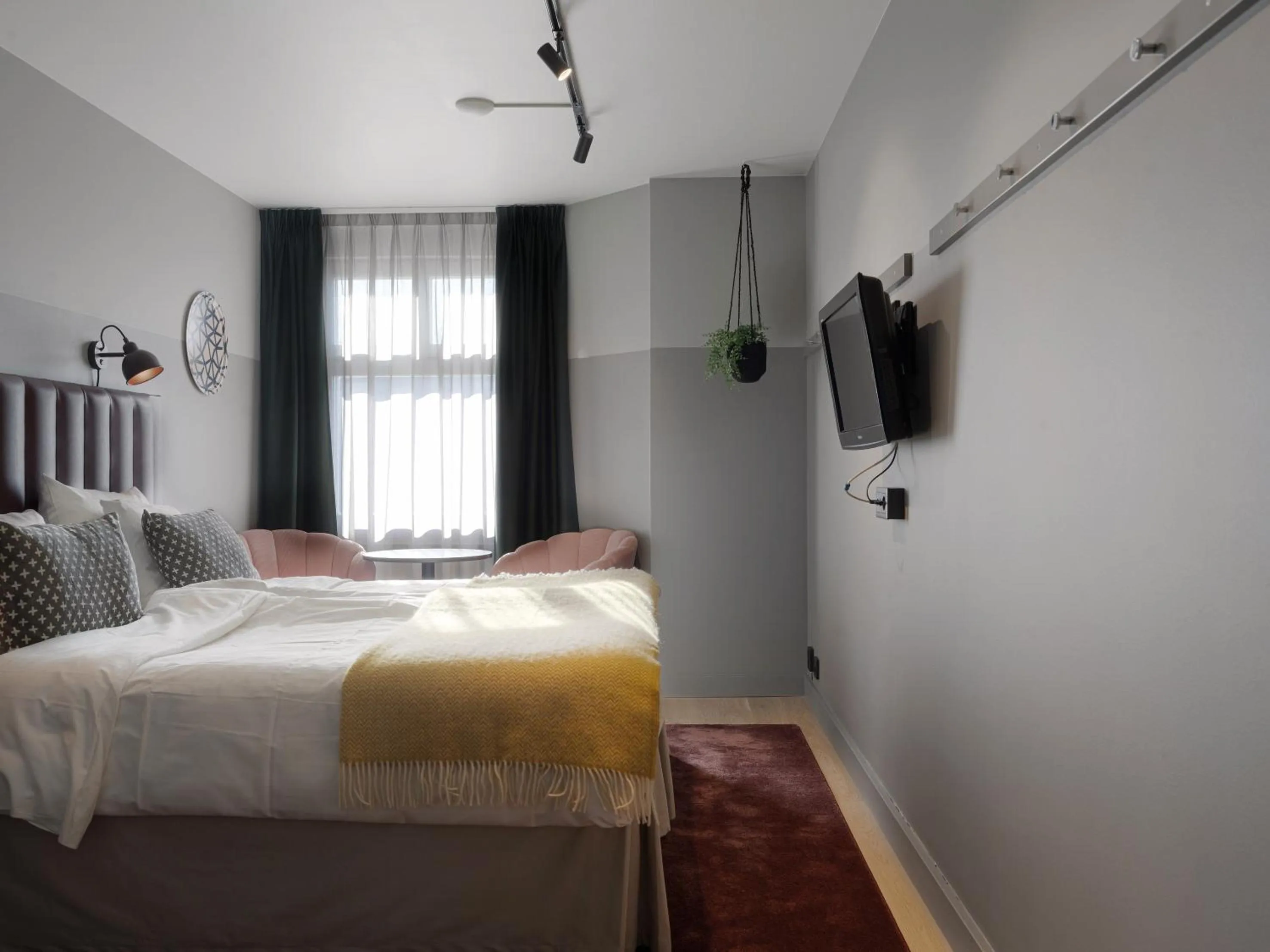 Bed in Elite City Hotel, Örebro