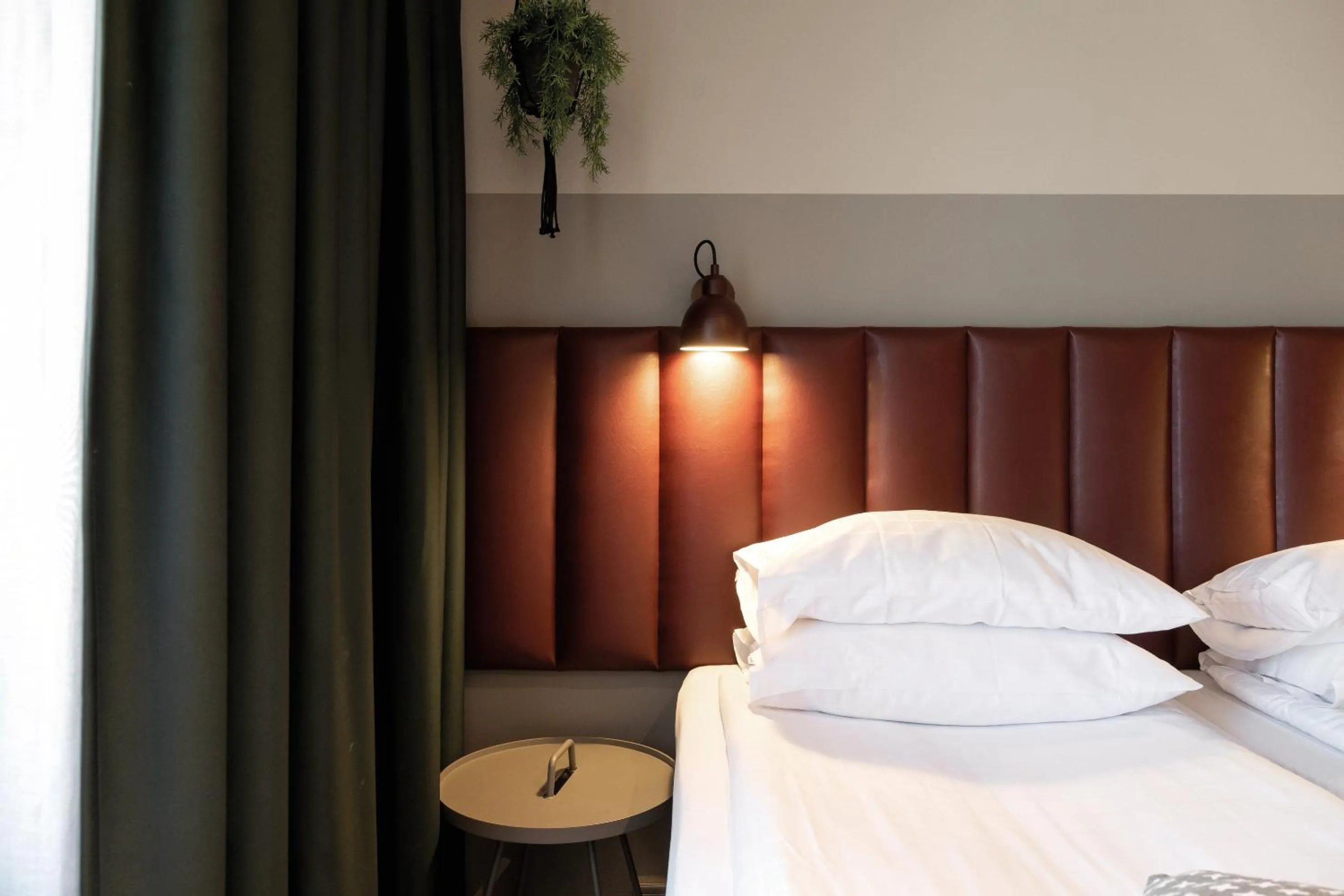 Bed in Elite City Hotel, Örebro