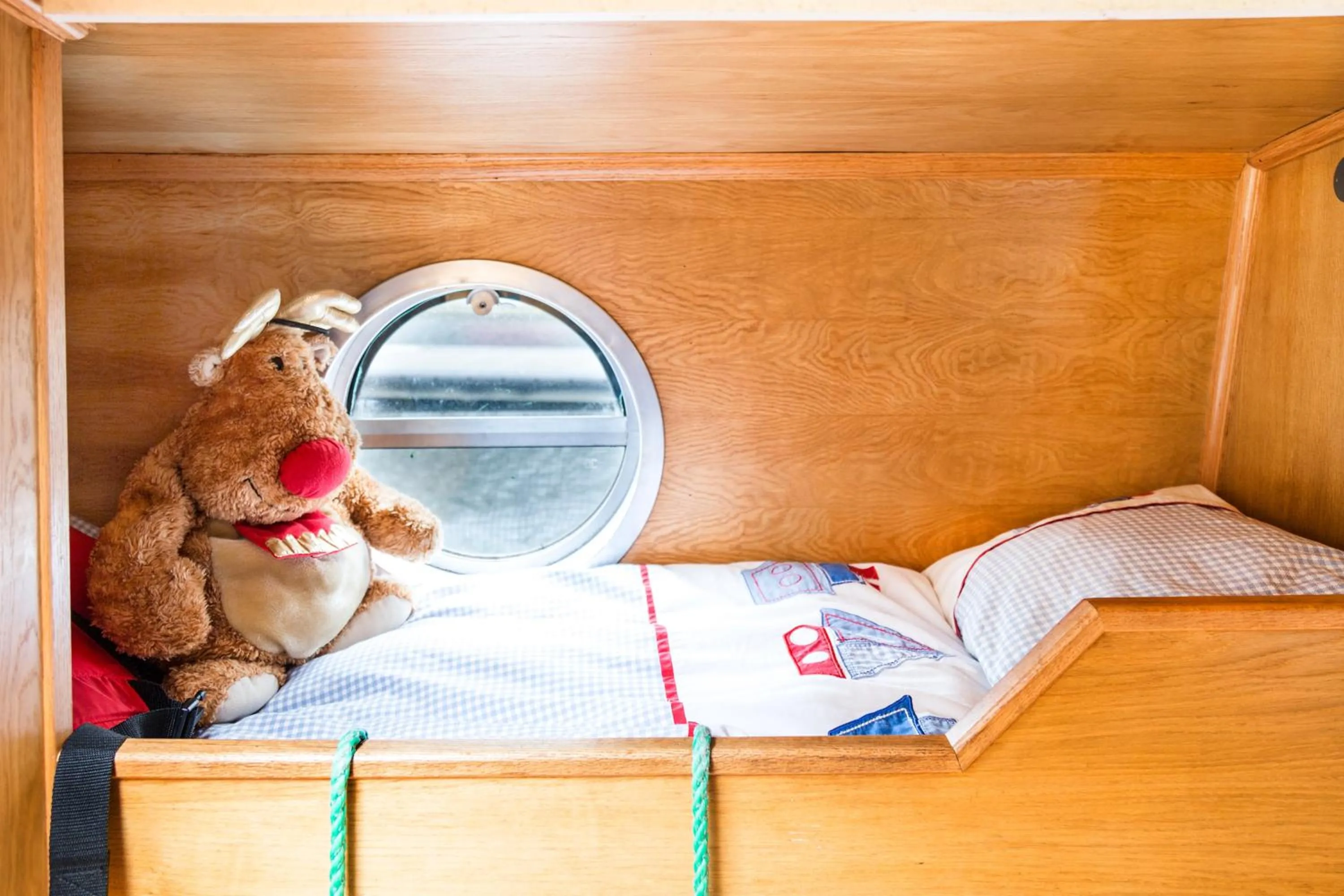 Bed in Edinburgh - Houseboats