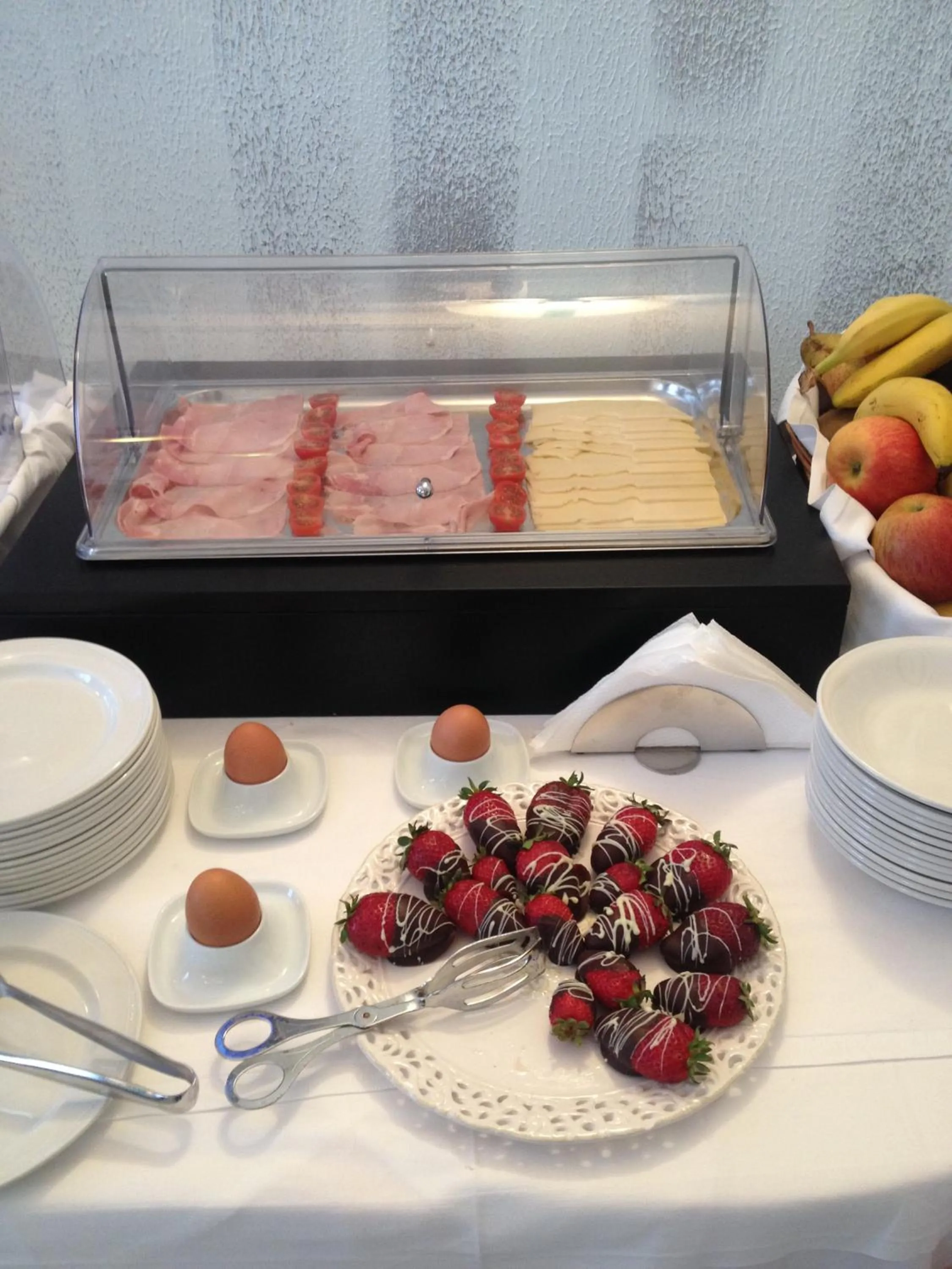 Food in Hotel Mediterraneo