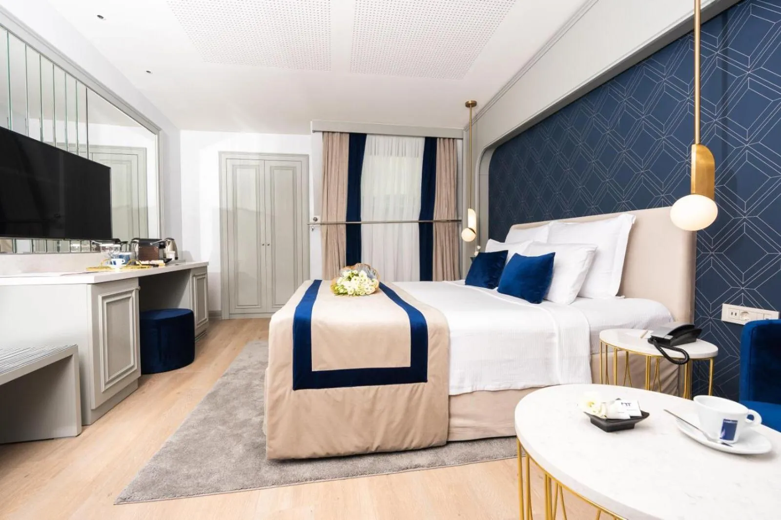 Photo of the whole room, Bed in Vicenza Hotel Istanbul Old City