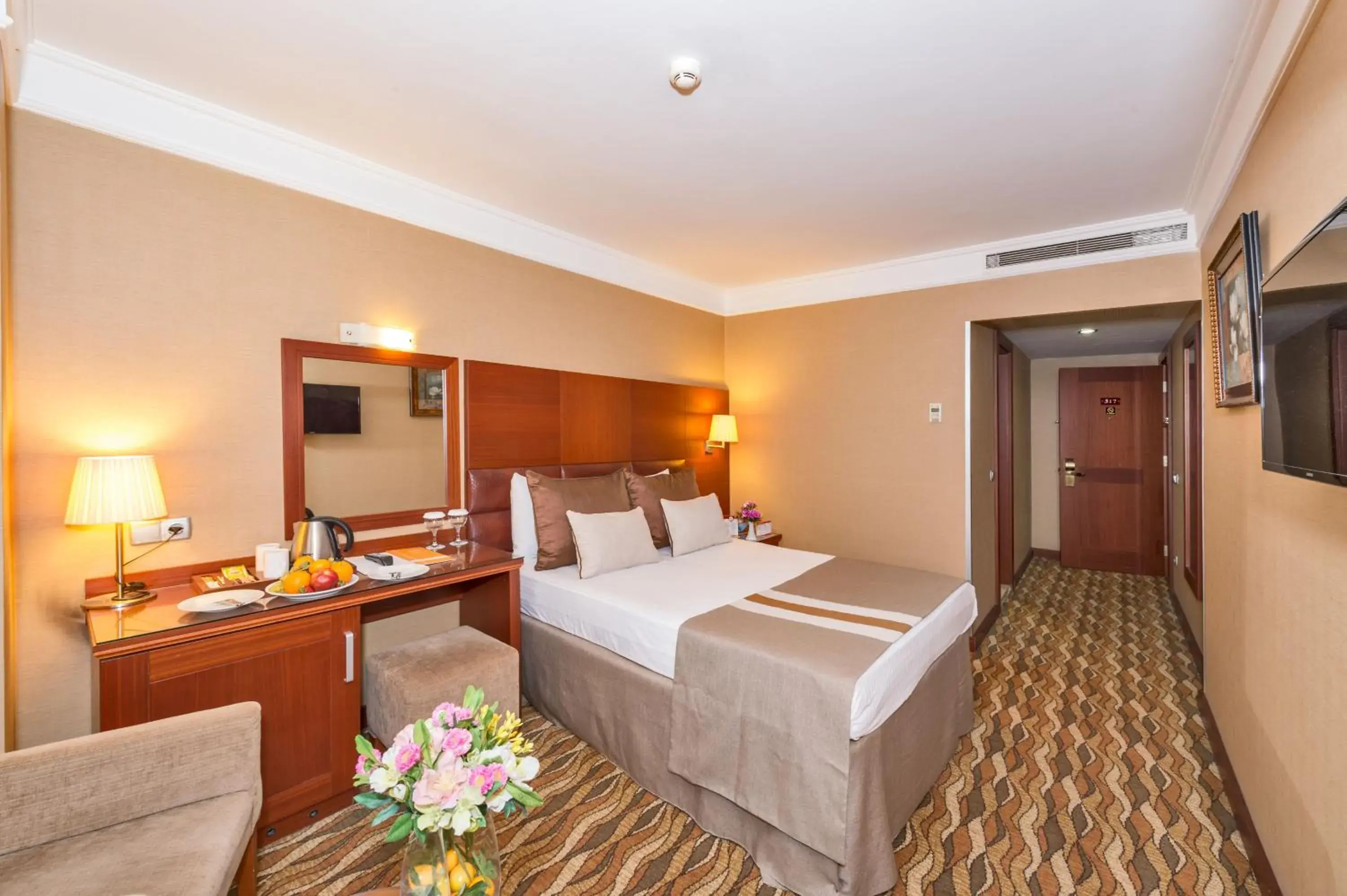 Single Room in Vicenza Hotel Istanbul Old City Single Room in Vicenza Hotel Istanbul Old City