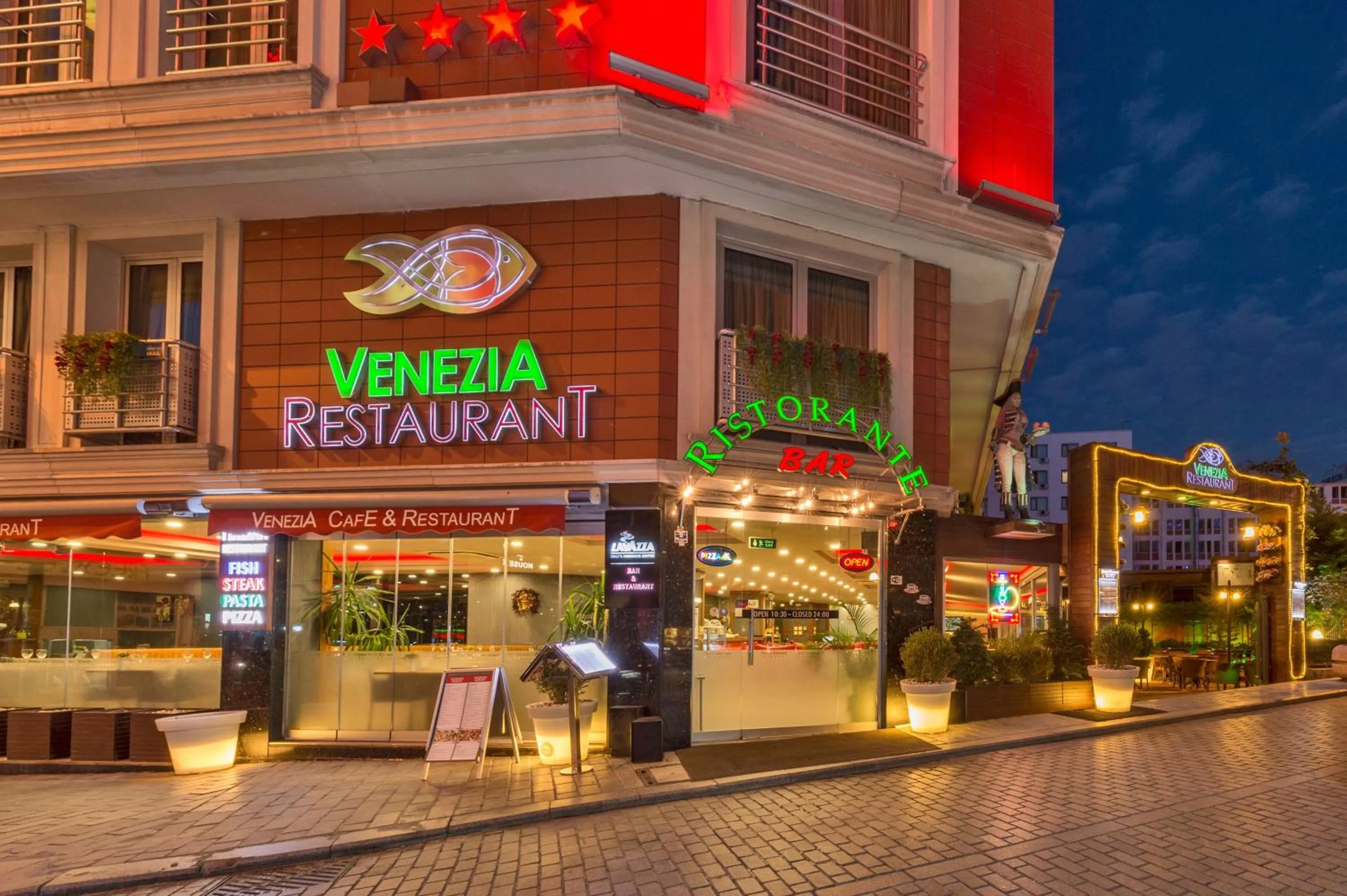 Property building in Vicenza Hotel Istanbul Old City