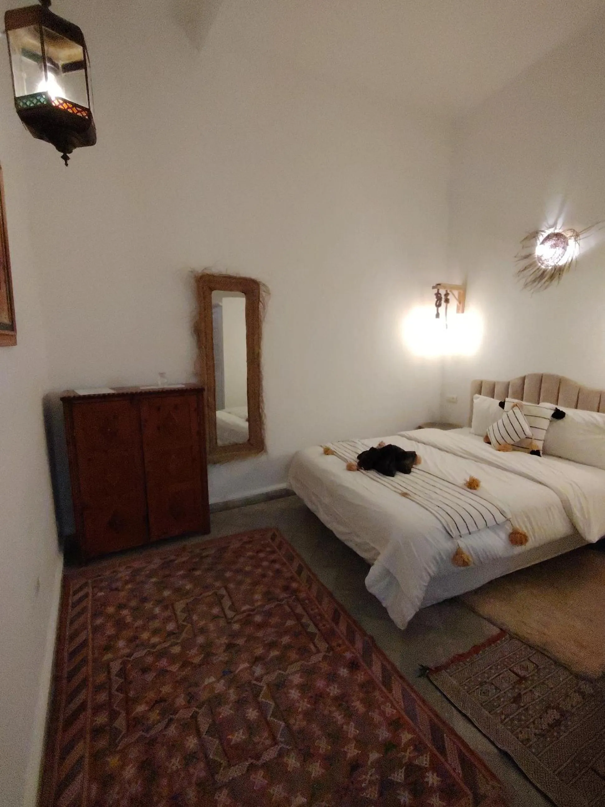 Photo of the whole room, Bed in Riad Dar Zayna