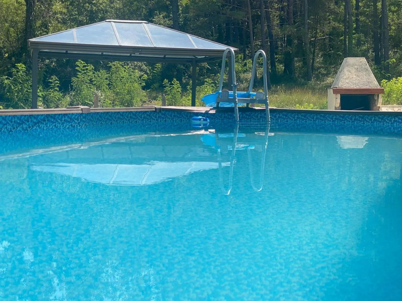 HUMAN HOTEL RESTAURANT Park