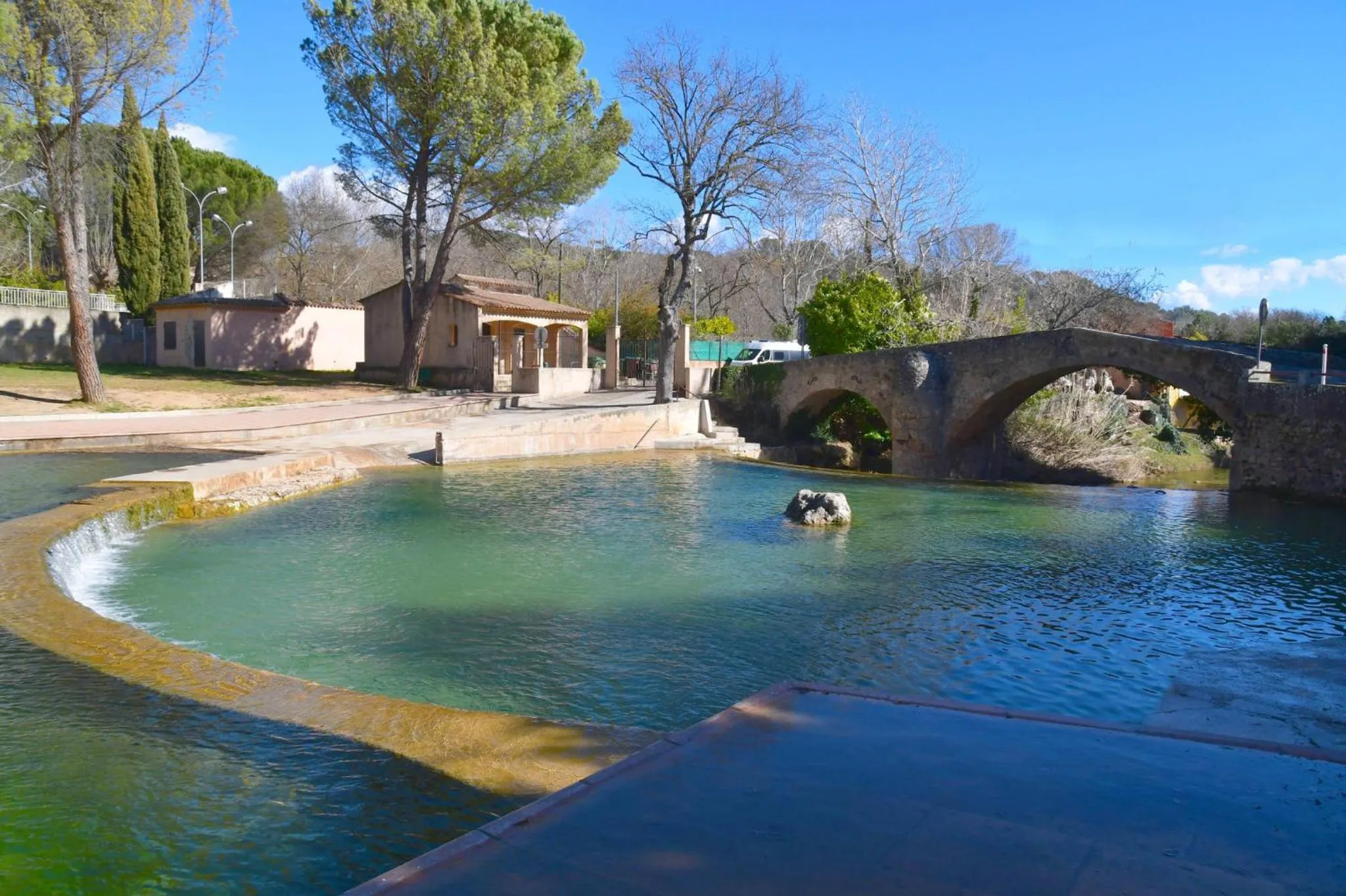 Nearby landmark in HUMAN HOTEL RESTAURANT Park