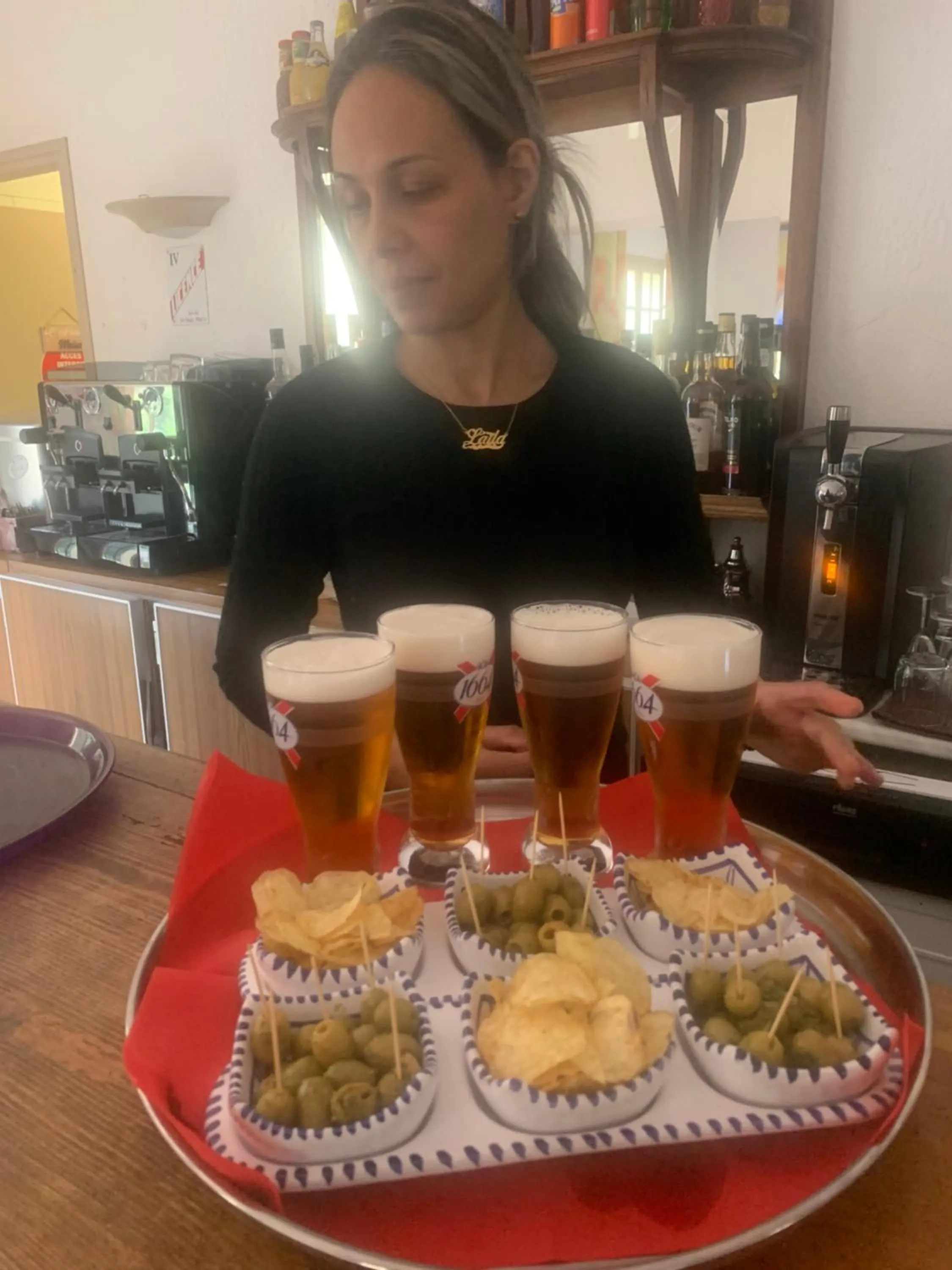 HUMAN HOTEL RESTAURANT Park