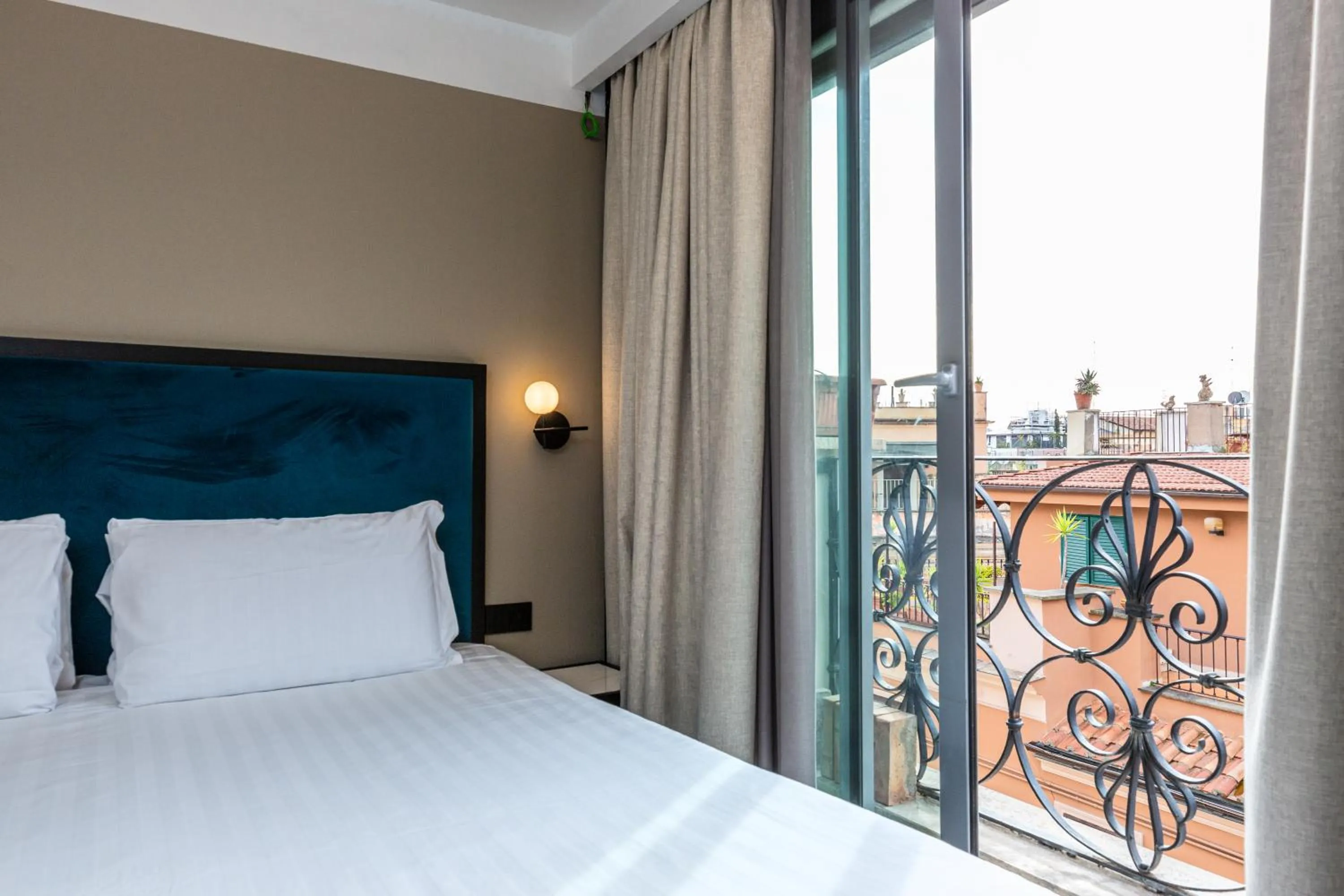 Bedroom, Bed in Trevi Collection Hotel - Gruppo Trevi Hotels