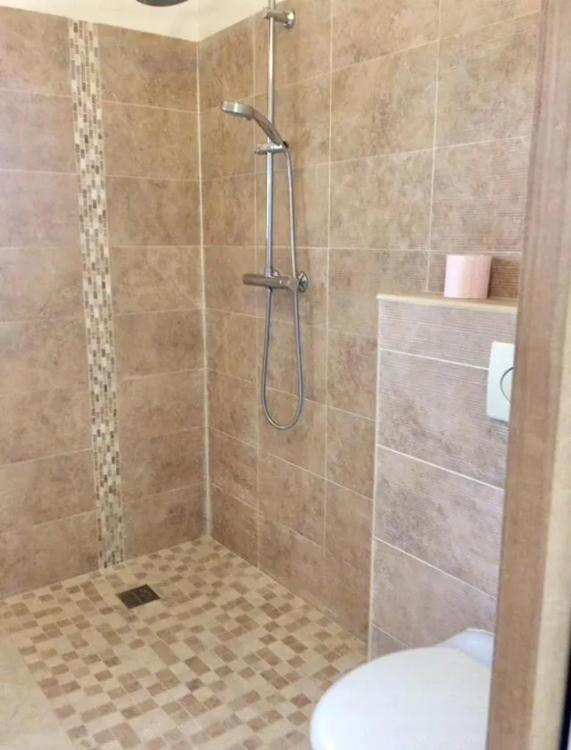 Shower in Clos des Vignes Pampelonne Vineyard