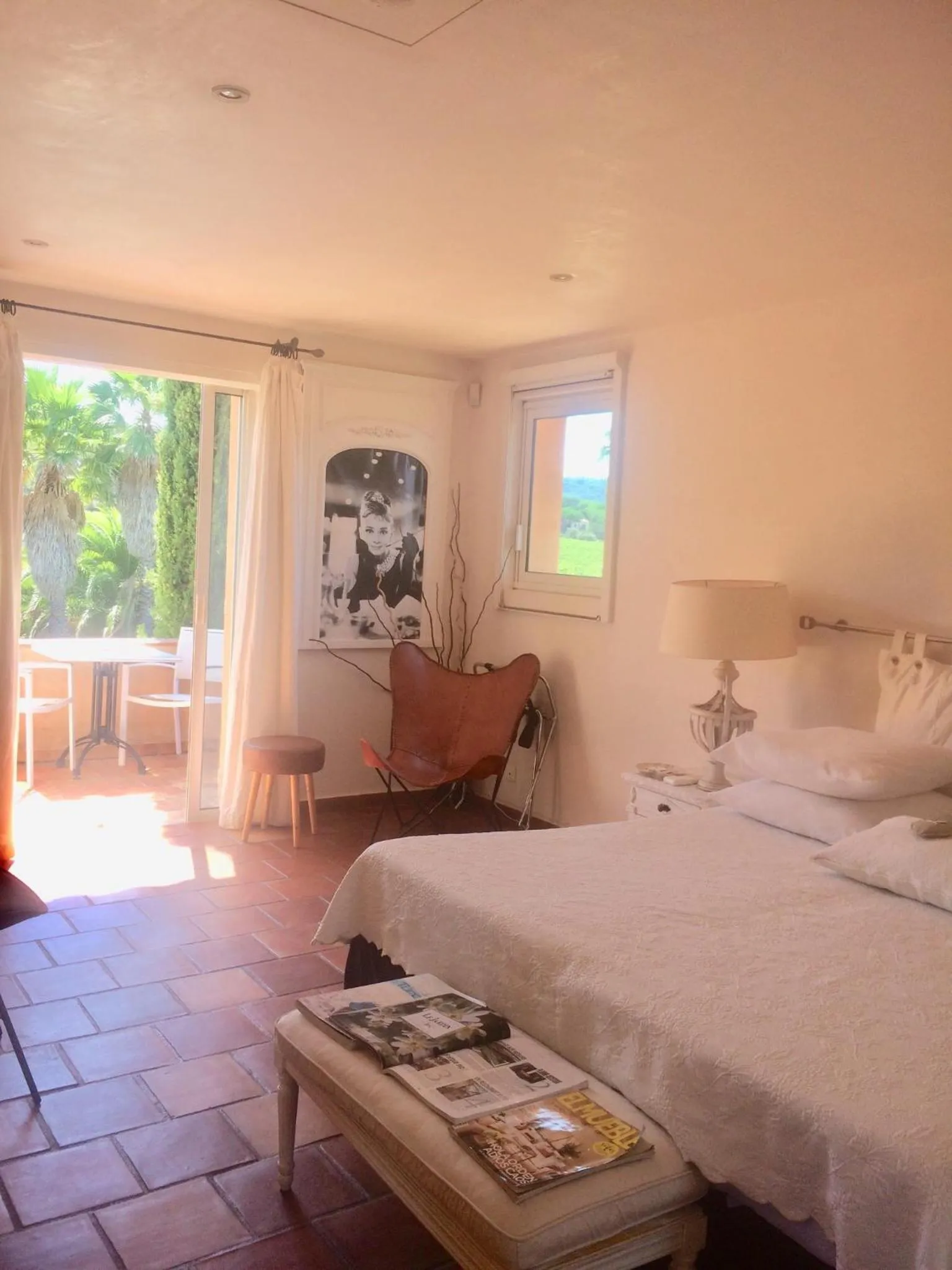 Pool view in Clos des Vignes Pampelonne Vineyard