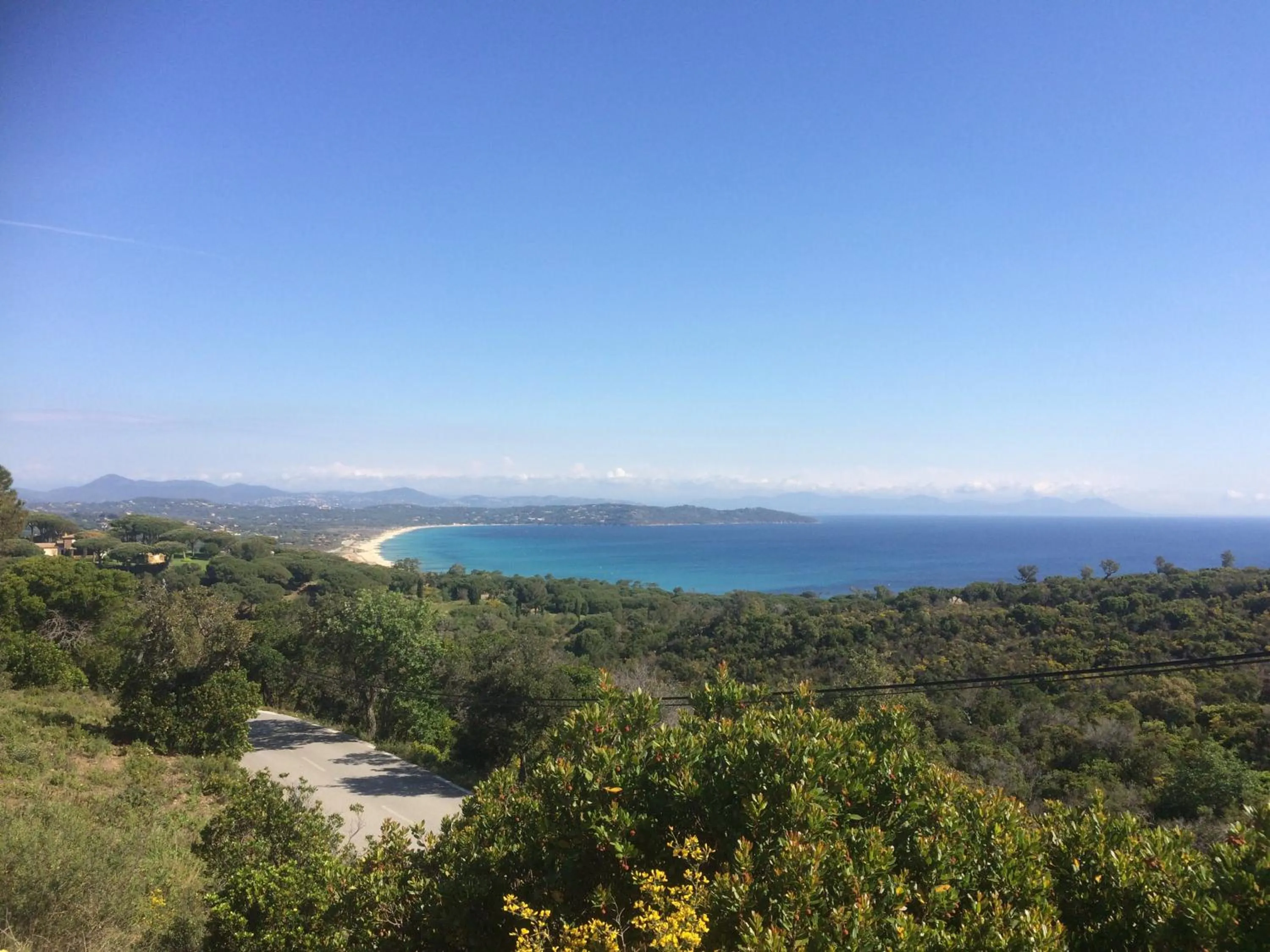 Hiking in Clos des Vignes Pampelonne Vineyard