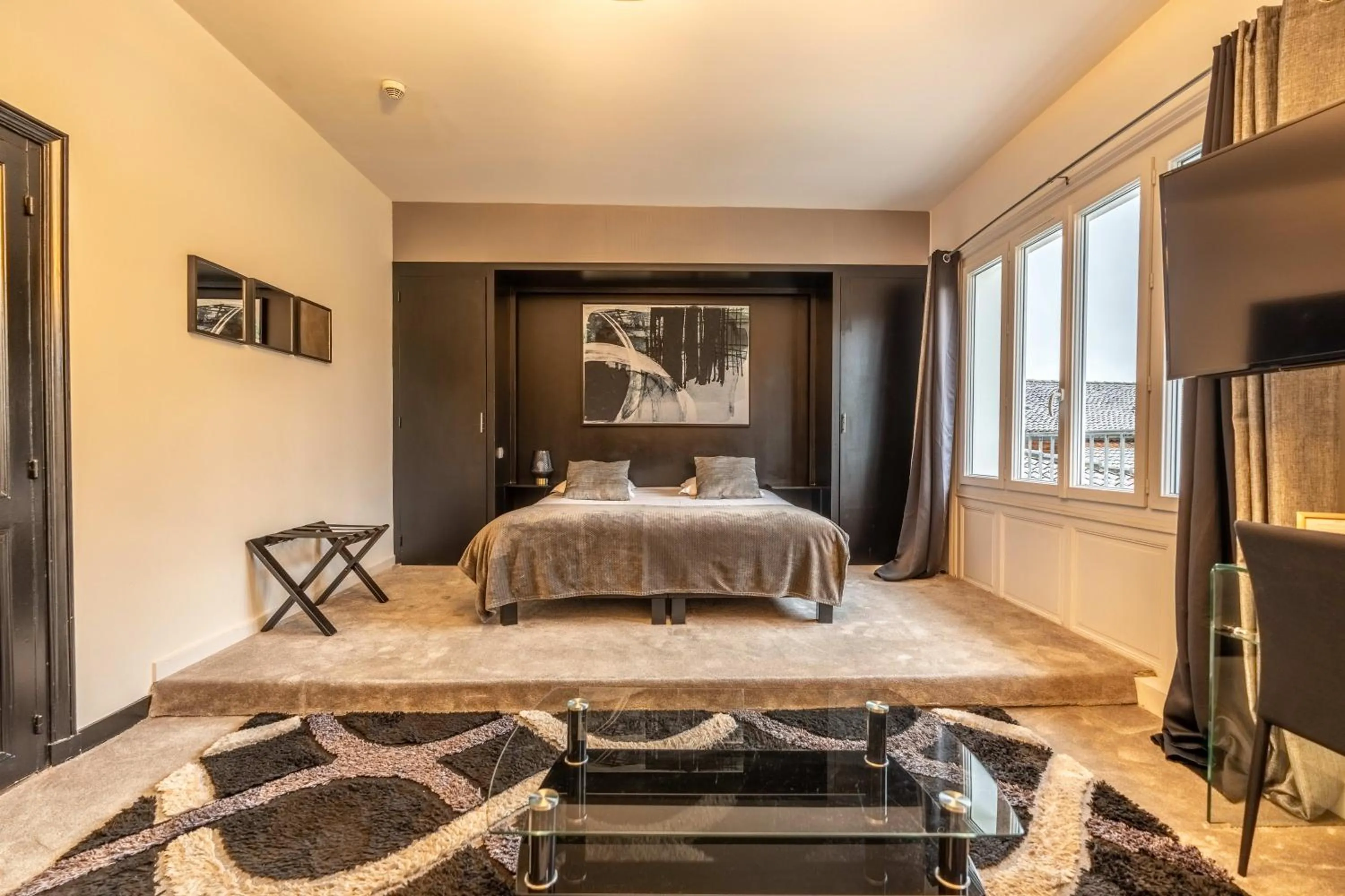 Bed in Hôtel Quai des Pontis