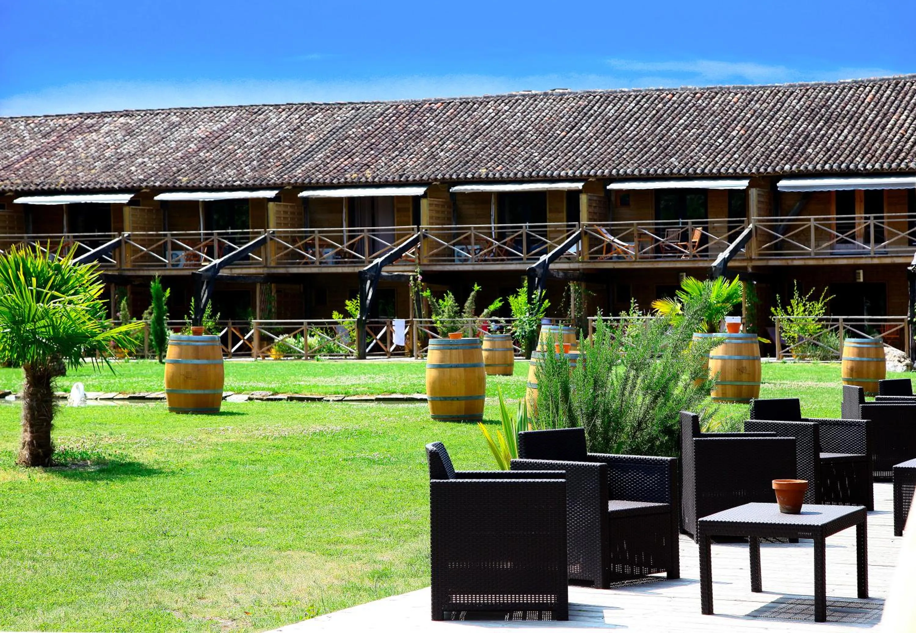 Garden in Hôtel Quai des Pontis