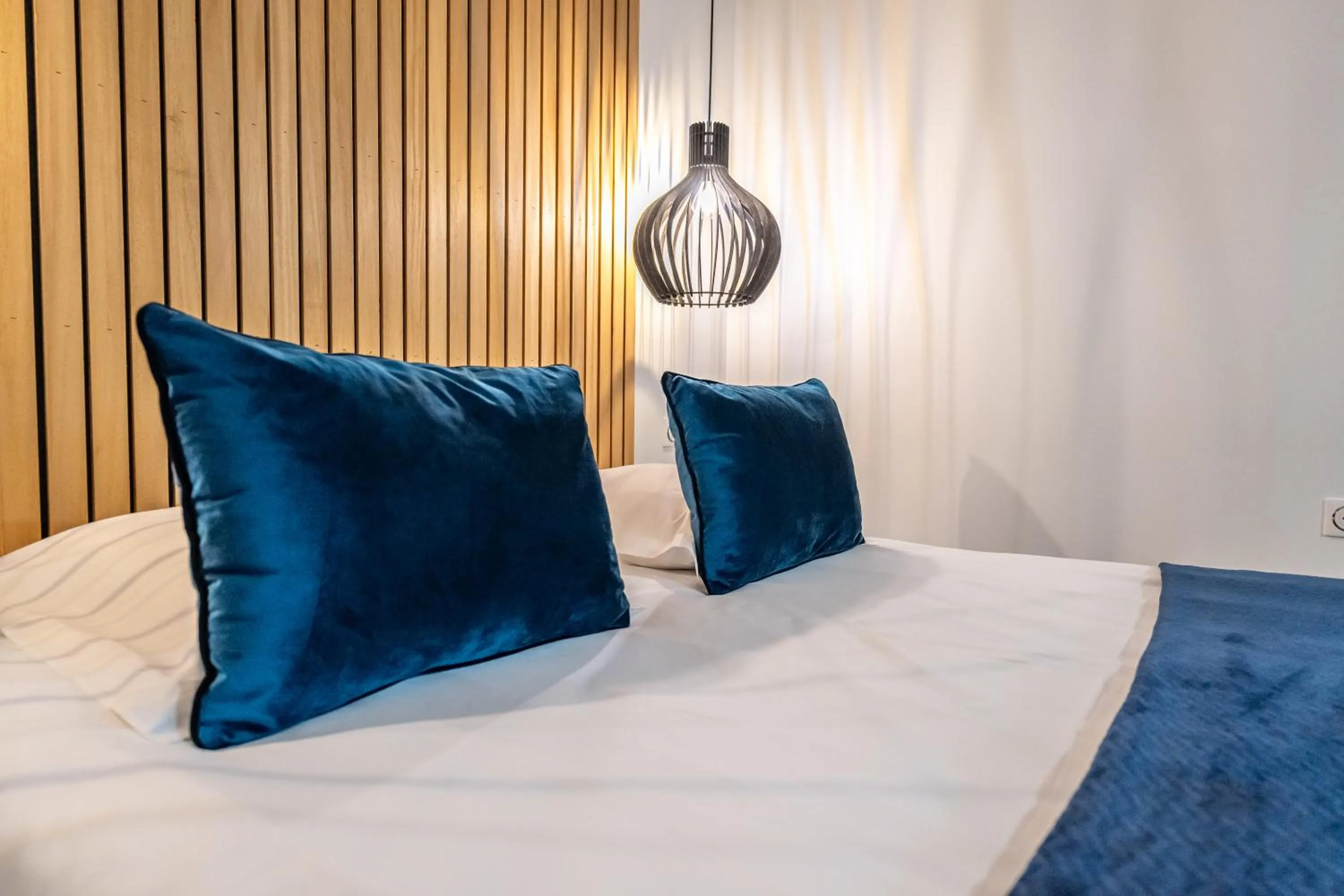 Bed in Hôtel Quai des Pontis