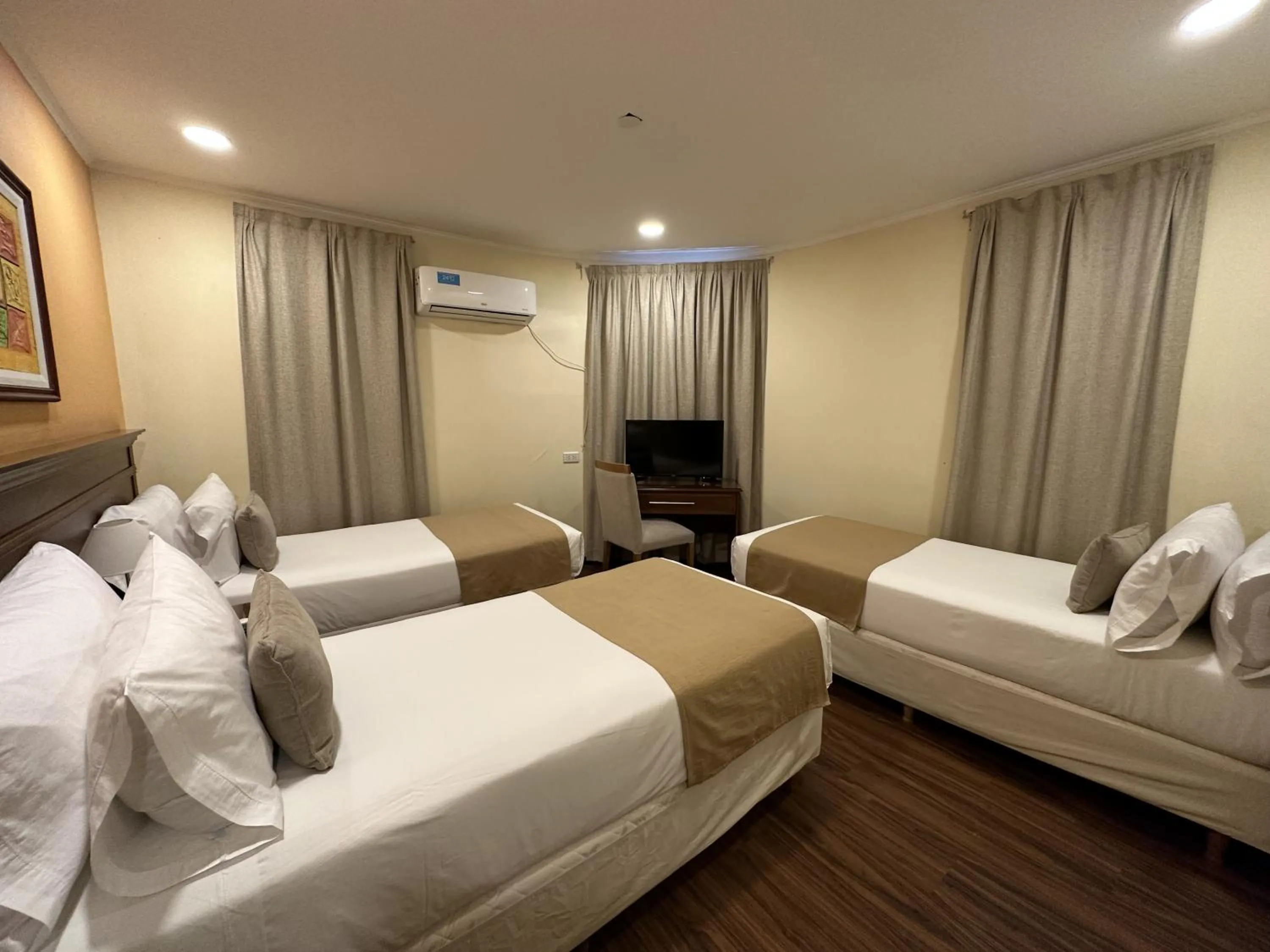 Bed in Ritz Hotel Mendoza