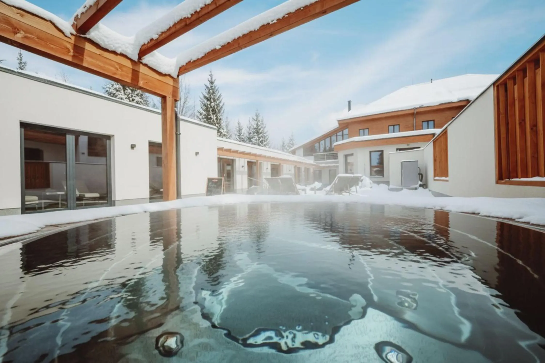 Property building in Hotel Horal