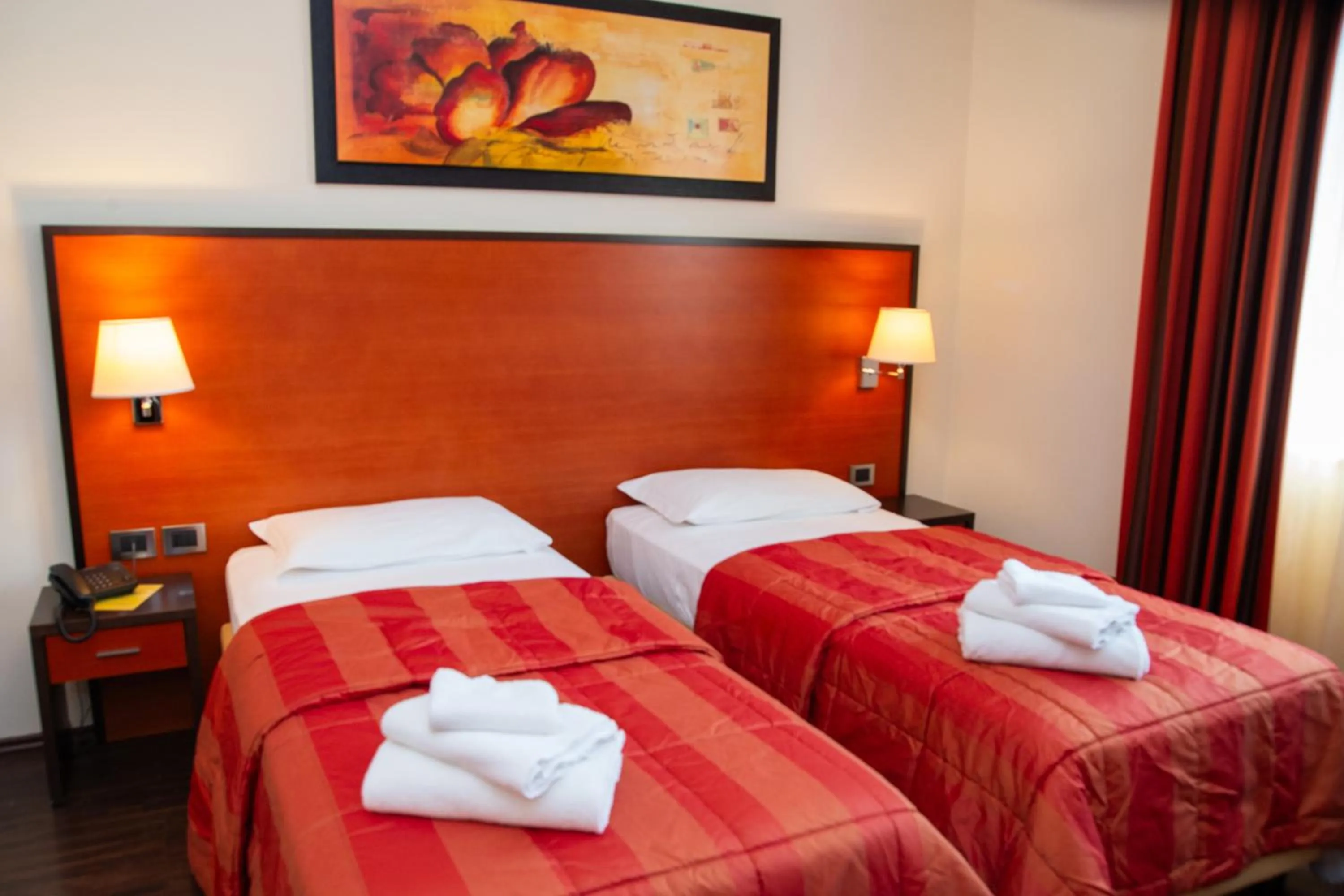 Bedroom, Bed in Gullo Hotel