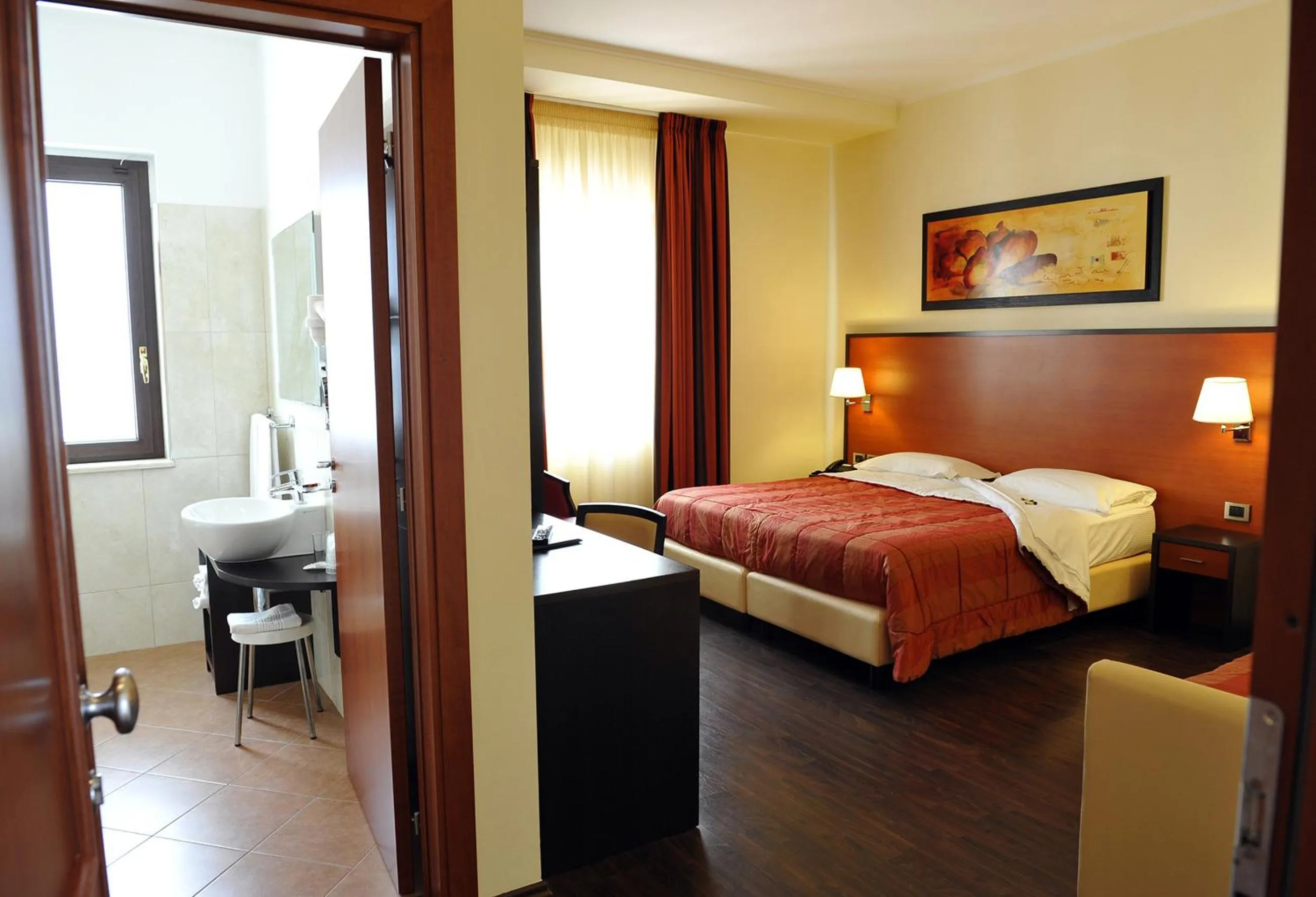 Photo of the whole room, Bed in Gullo Hotel