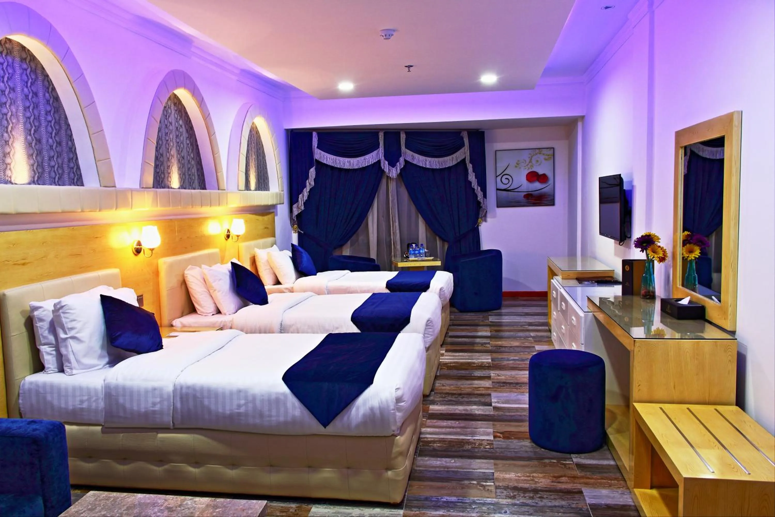Bedroom, Bed in Bahrain International Hotel