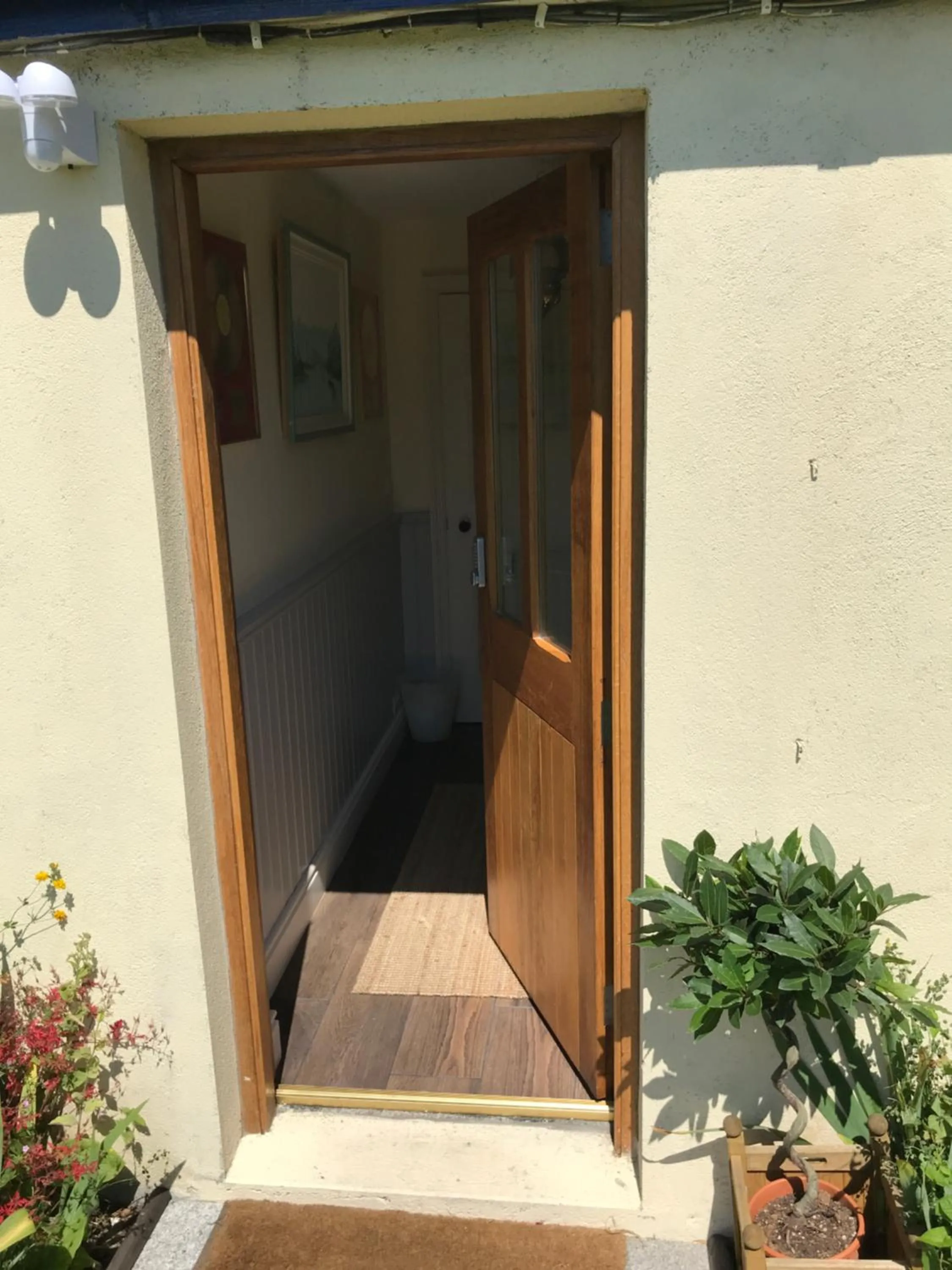 Facade/entrance in Corriebeg Cottage