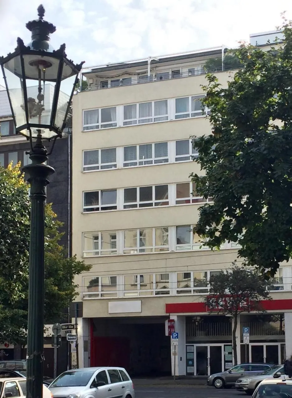 Facade/entrance in Düsseldorfer Domicil Media Harbour