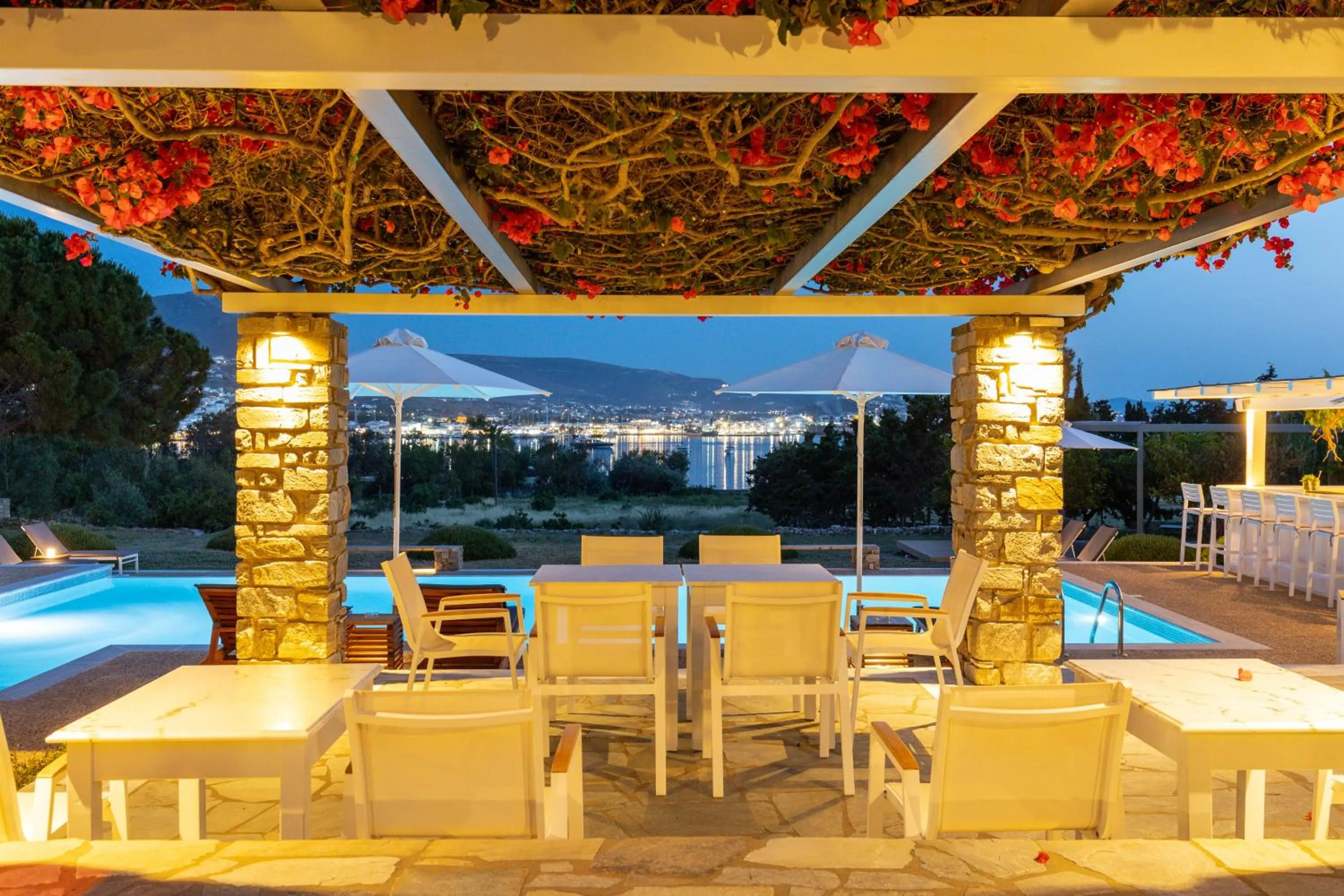 Patio in Roses Beach