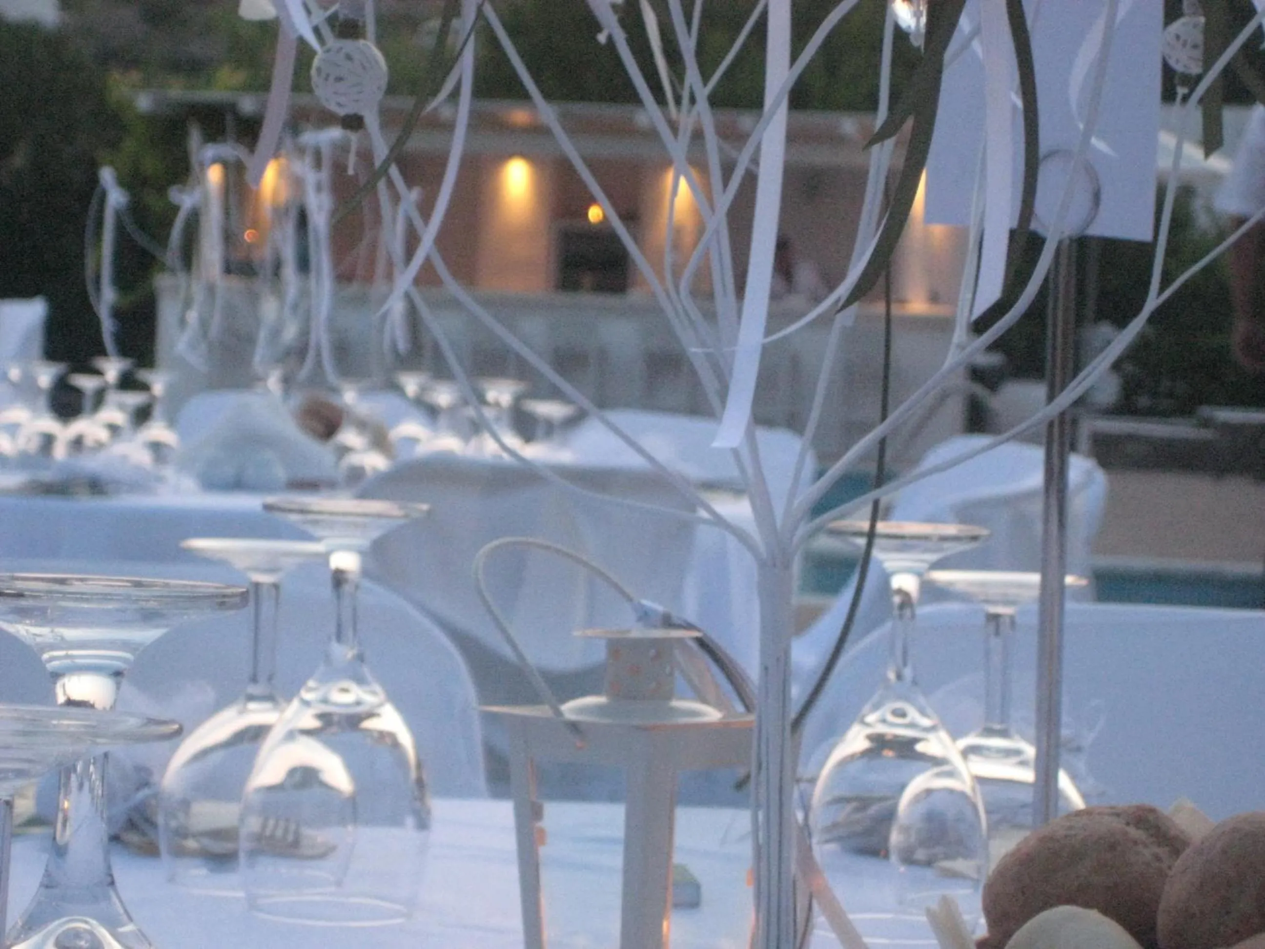 Entertainment in Roses Beach