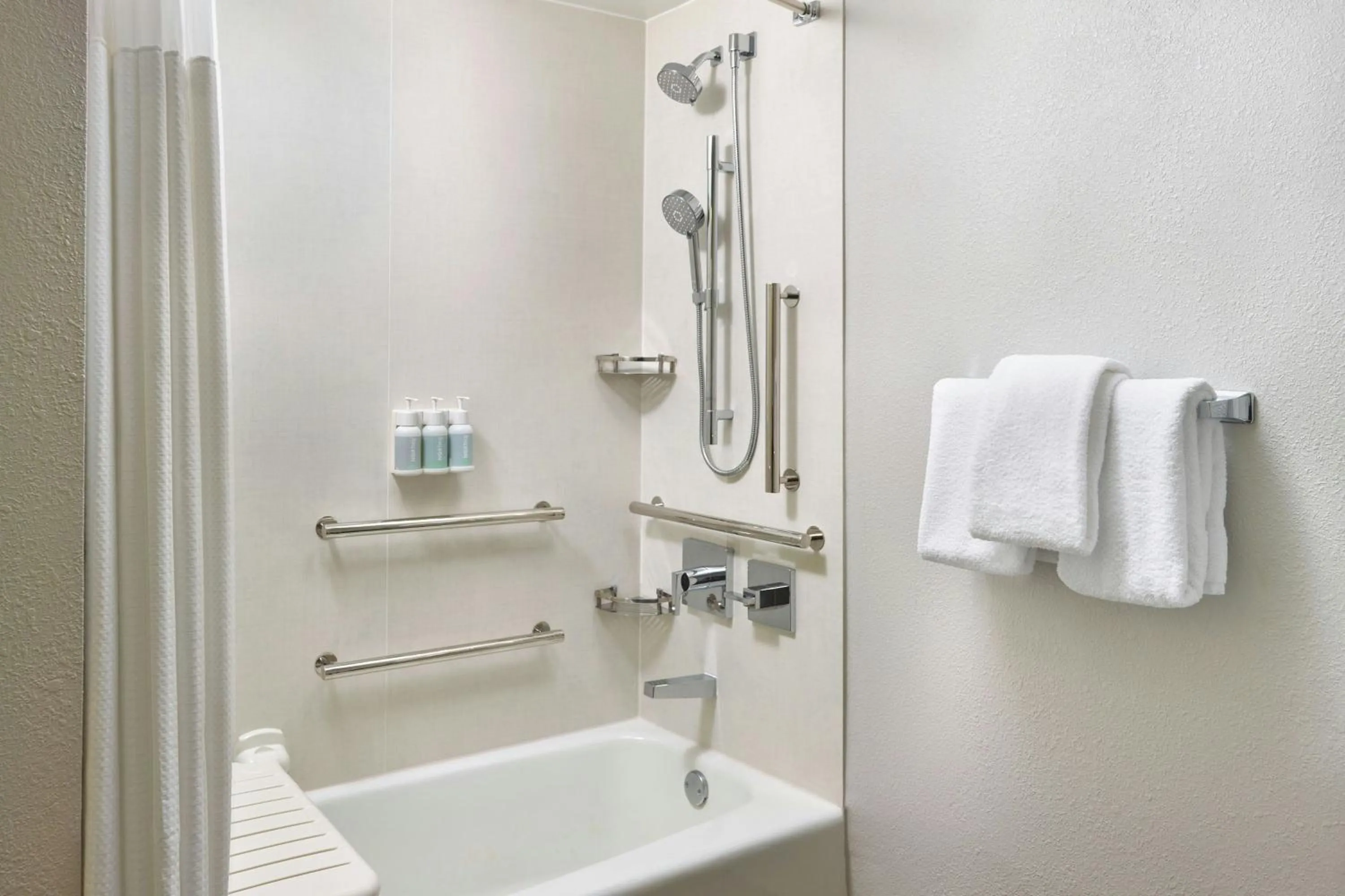 Bathroom in Courtyard by Marriott Perimeter Center