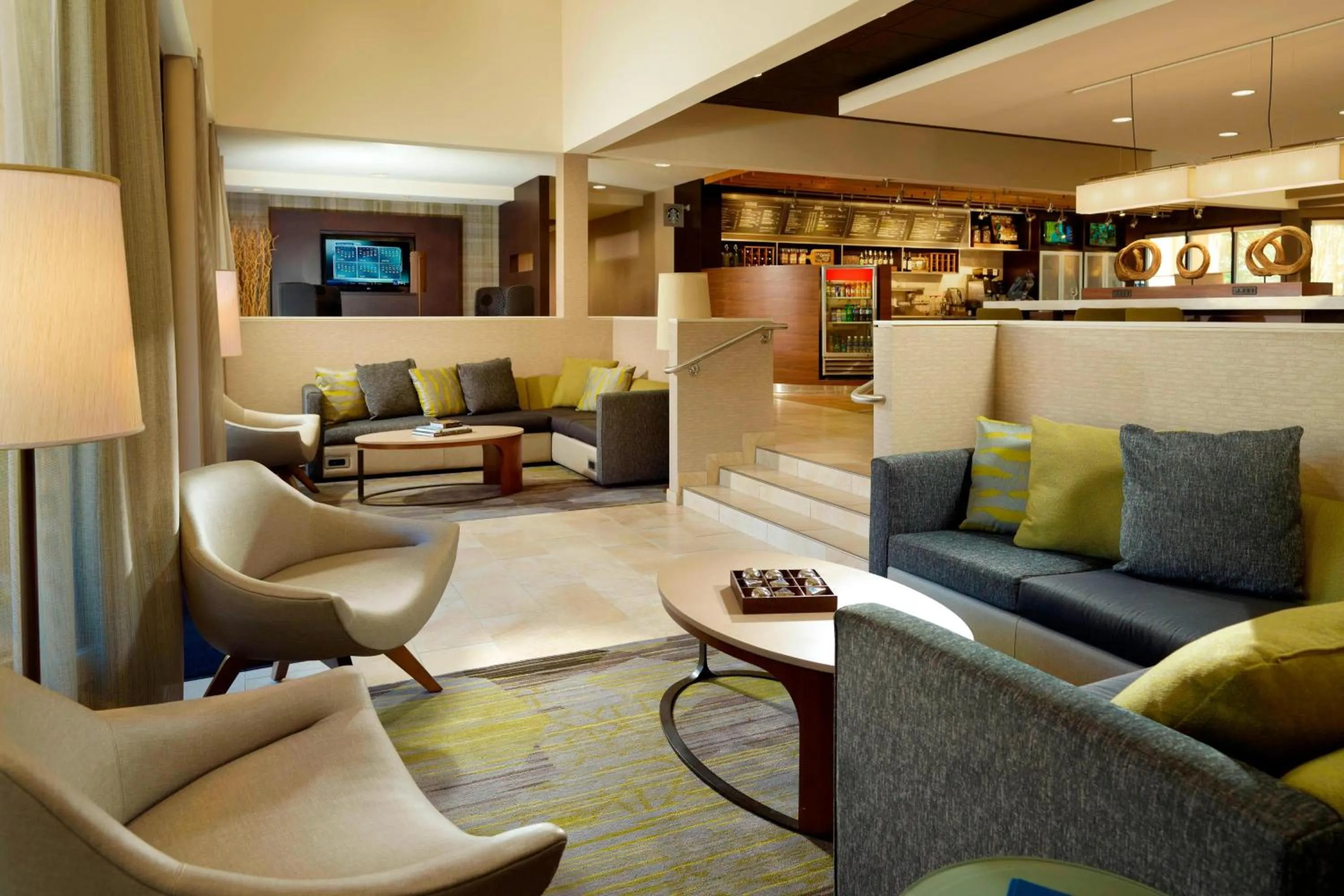 Lobby or reception in Courtyard by Marriott Perimeter Center