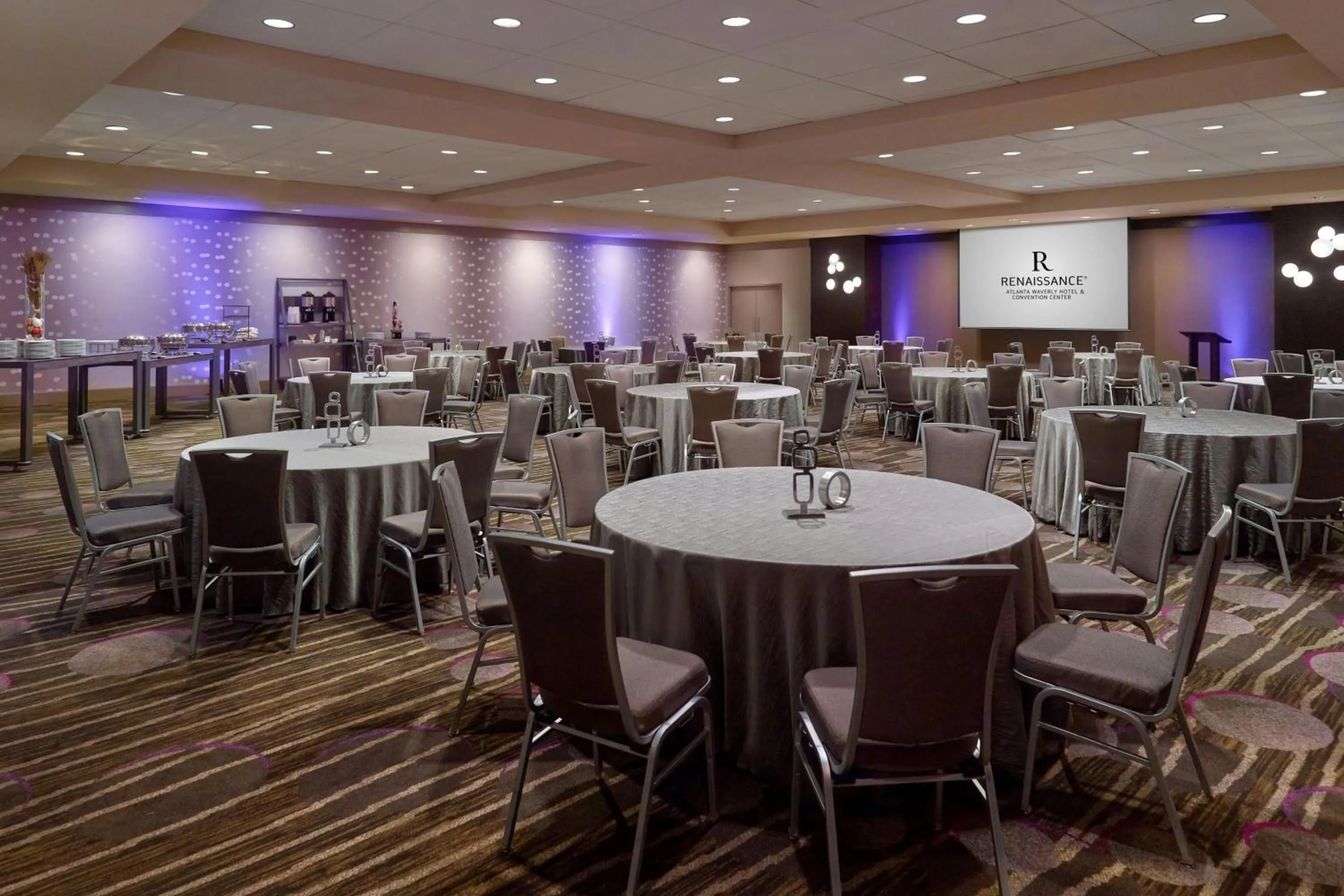 Lobby or reception in Renaissance Atlanta Waverly Hotel & Convention Center