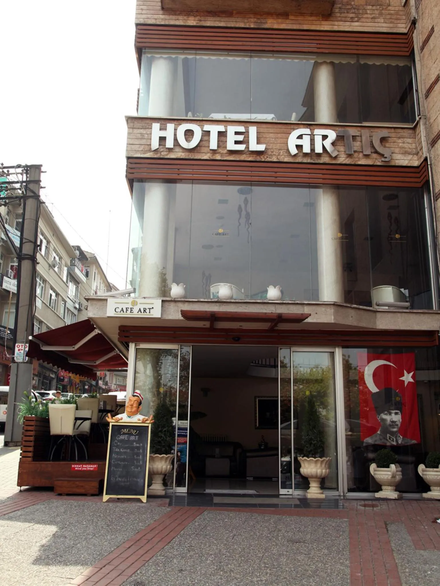 Facade/entrance in Hotel Artiç